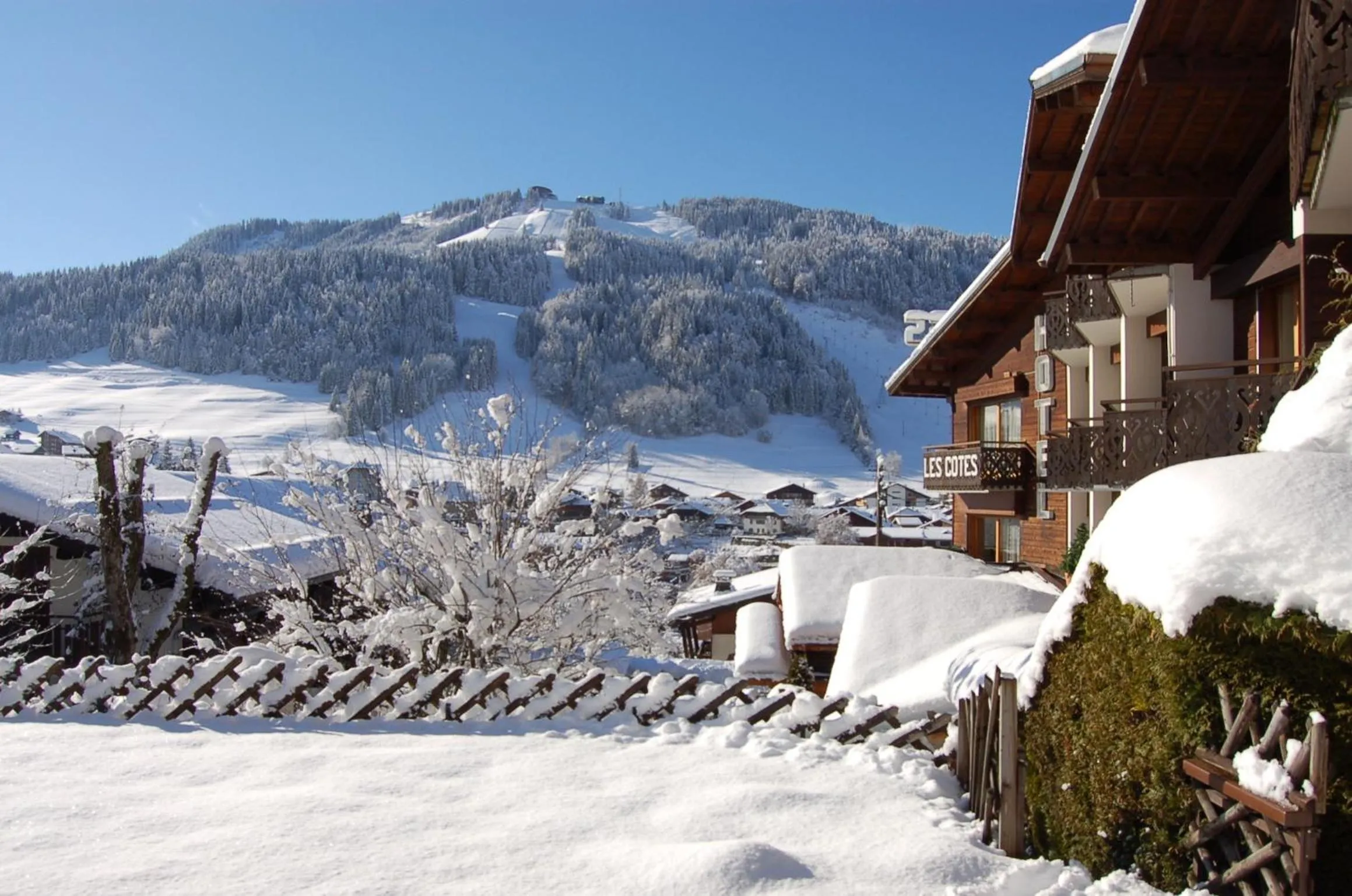 Day in Hôtel Les Côtes, Résidence Loisirs et Chalets