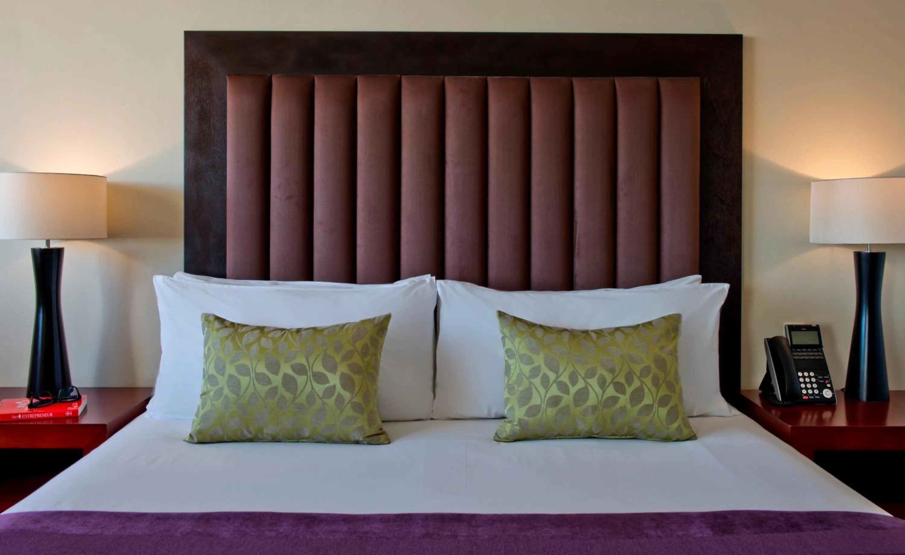 Bed in Avani Windhoek Hotel & Casino