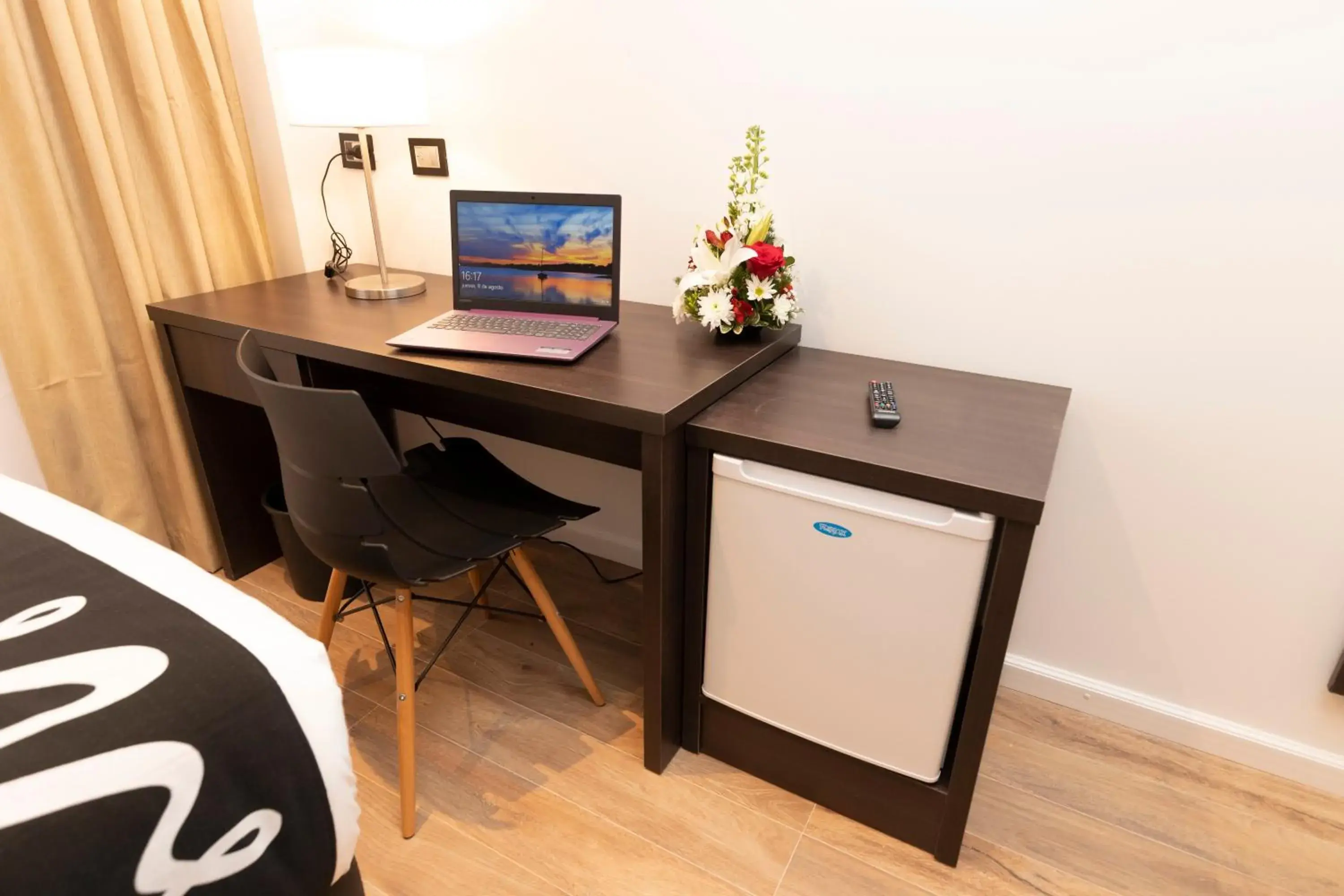 Bedroom in Amerian Rafaela Hotel Bedroom in Amerian Rafaela Hotel