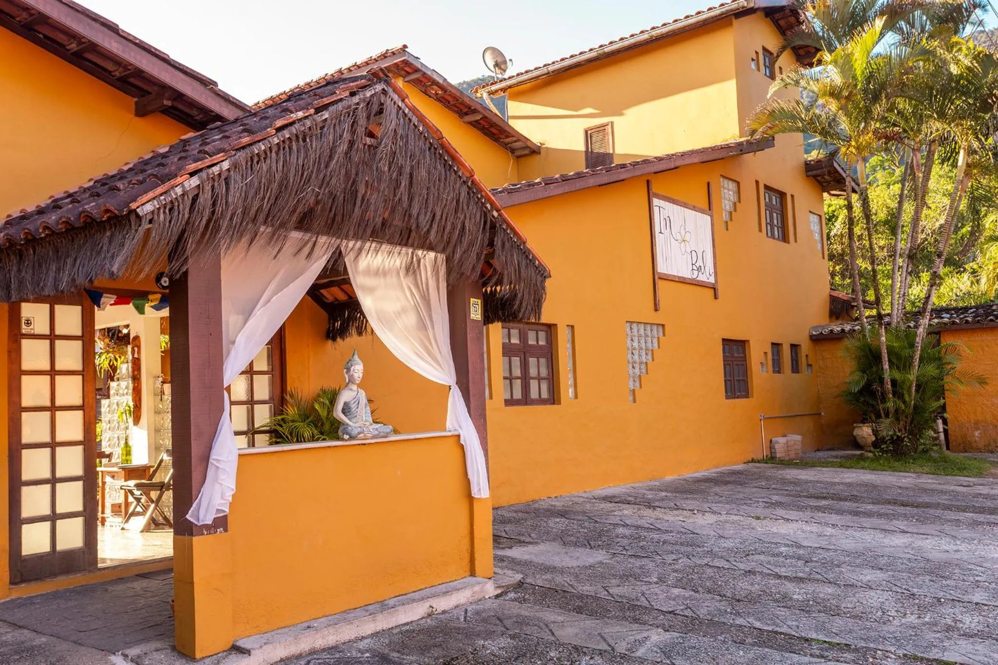 Property building in Pousada In Bali - Maresias