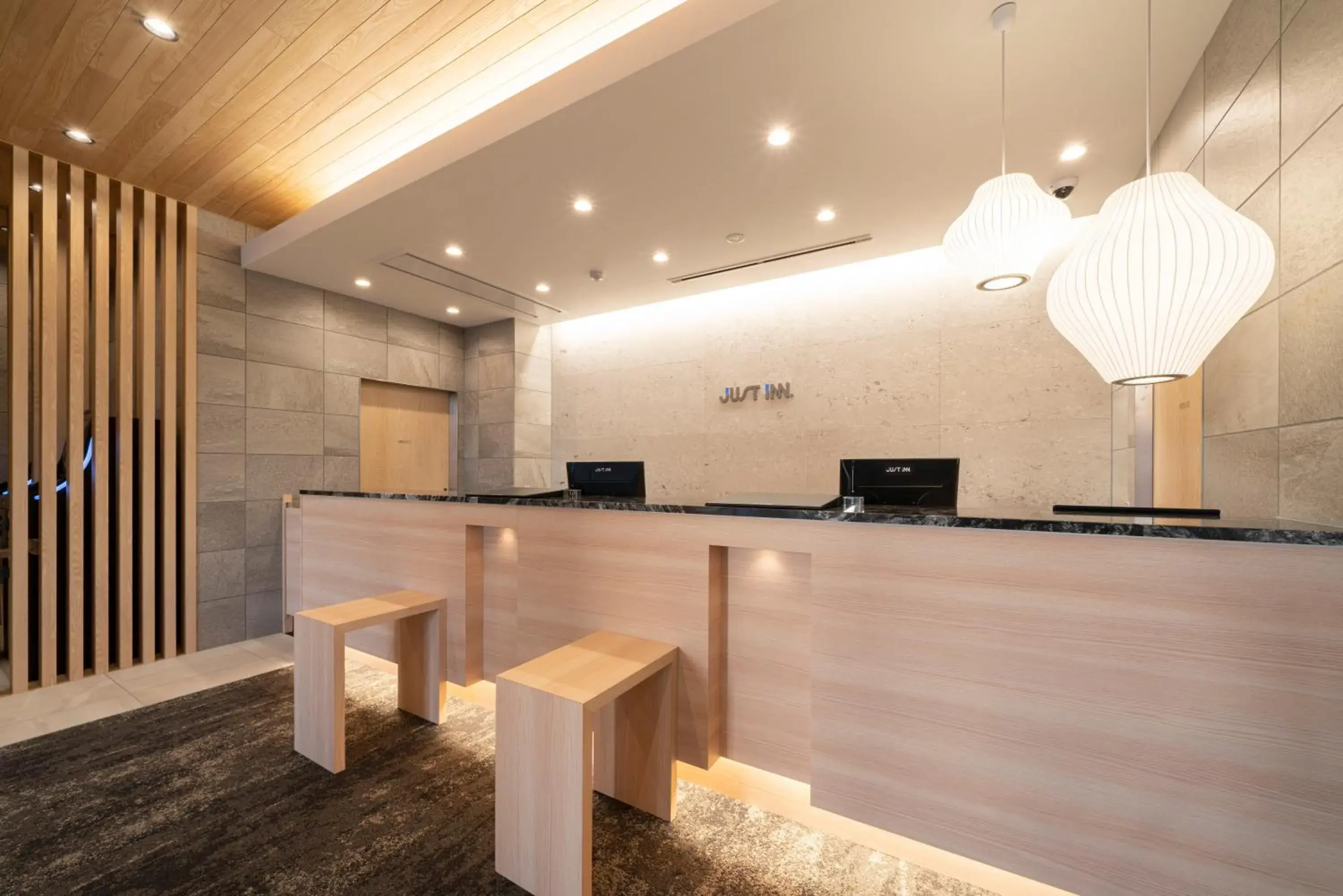 Lobby or reception in Just Inn Matsusaka Station Lobby or reception in Just Inn Matsusaka Station