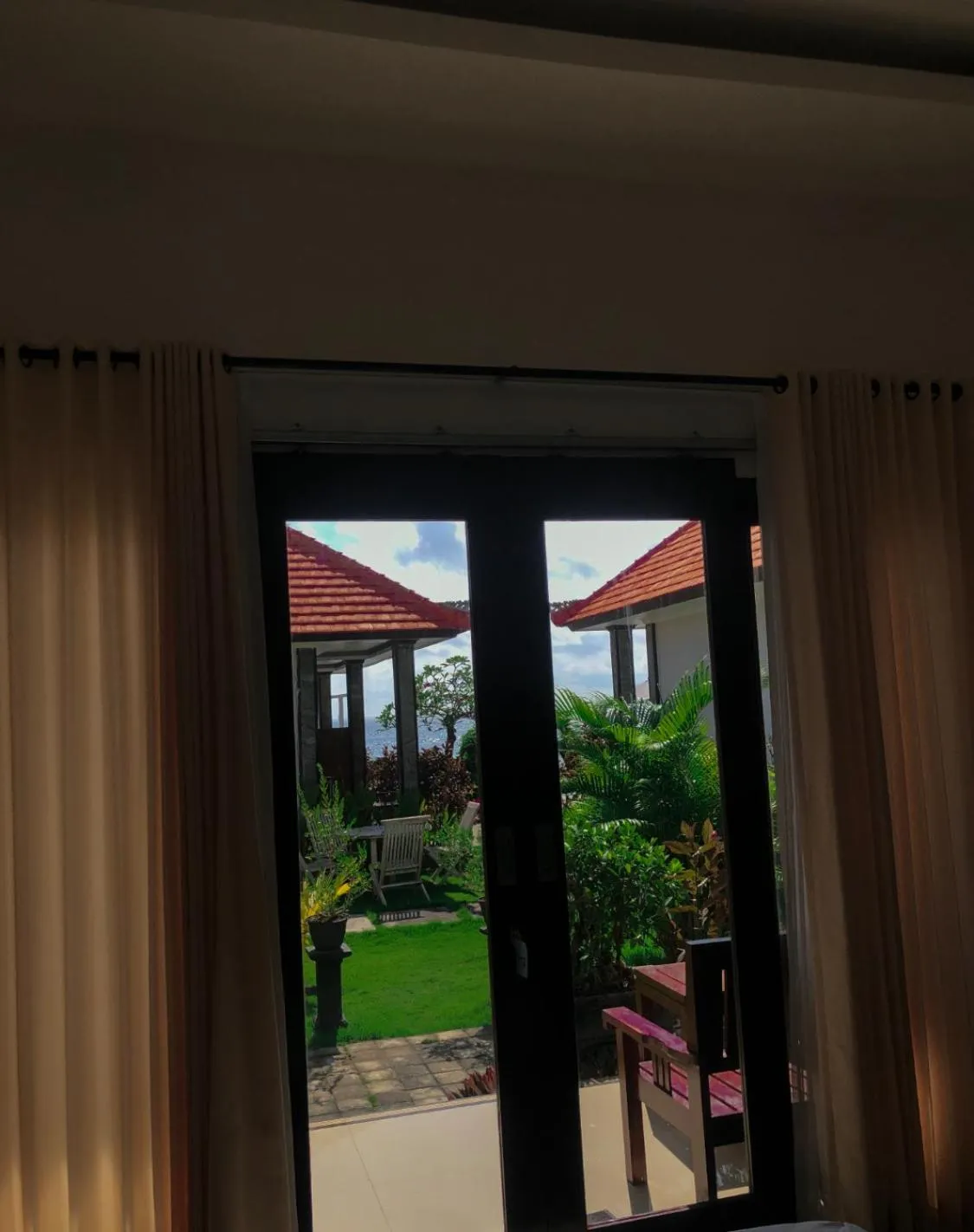 Patio in Juan Beach Bungalow