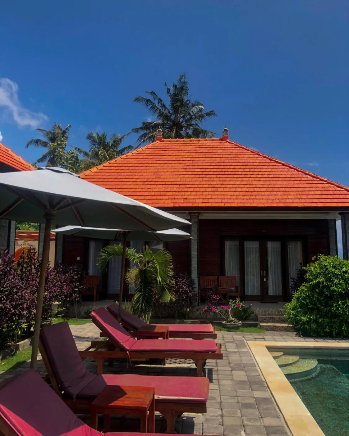 Property building in Juan Beach Bungalow