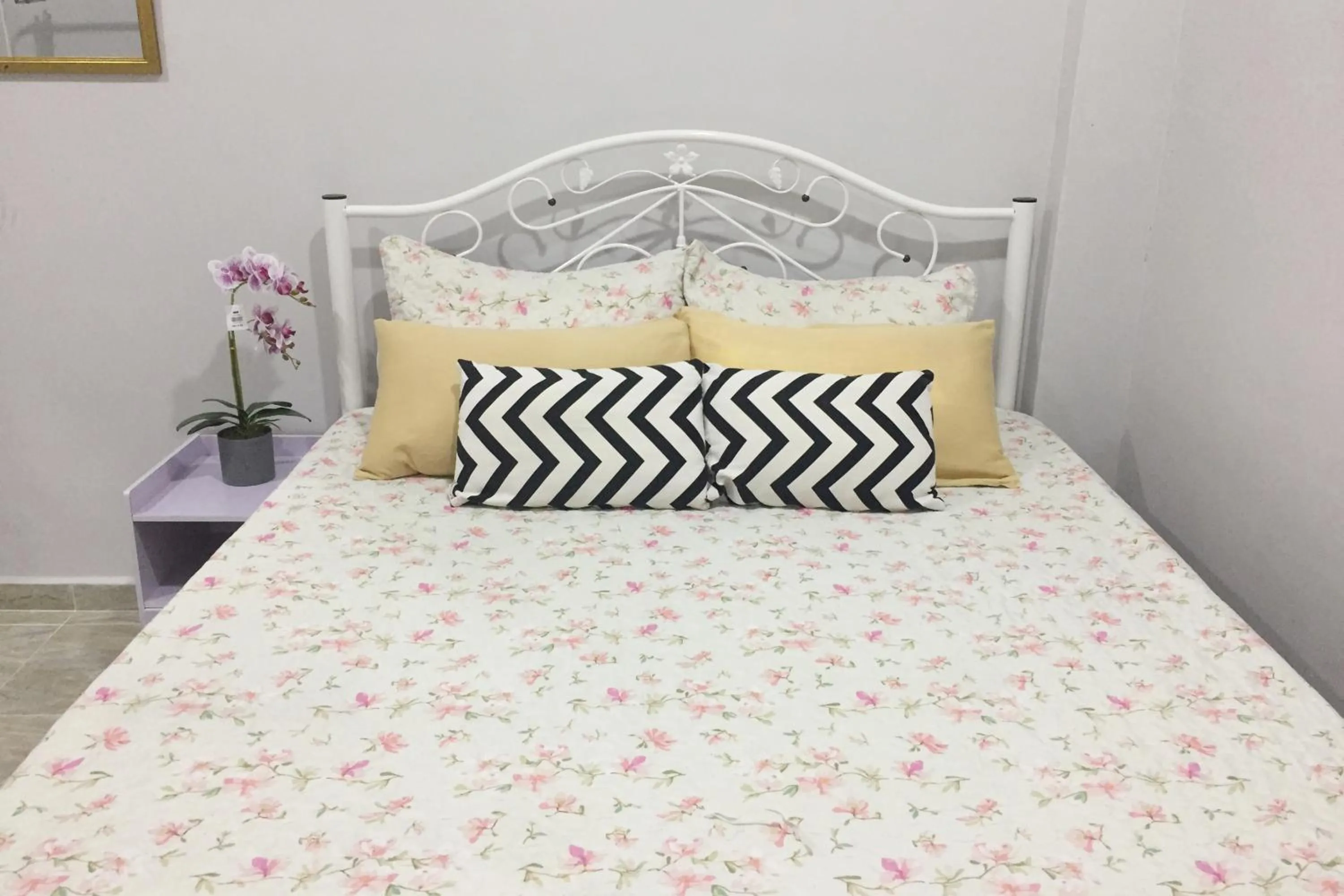 Bed in CASA RIMBAYU GUESTHOUSE CHUKAI