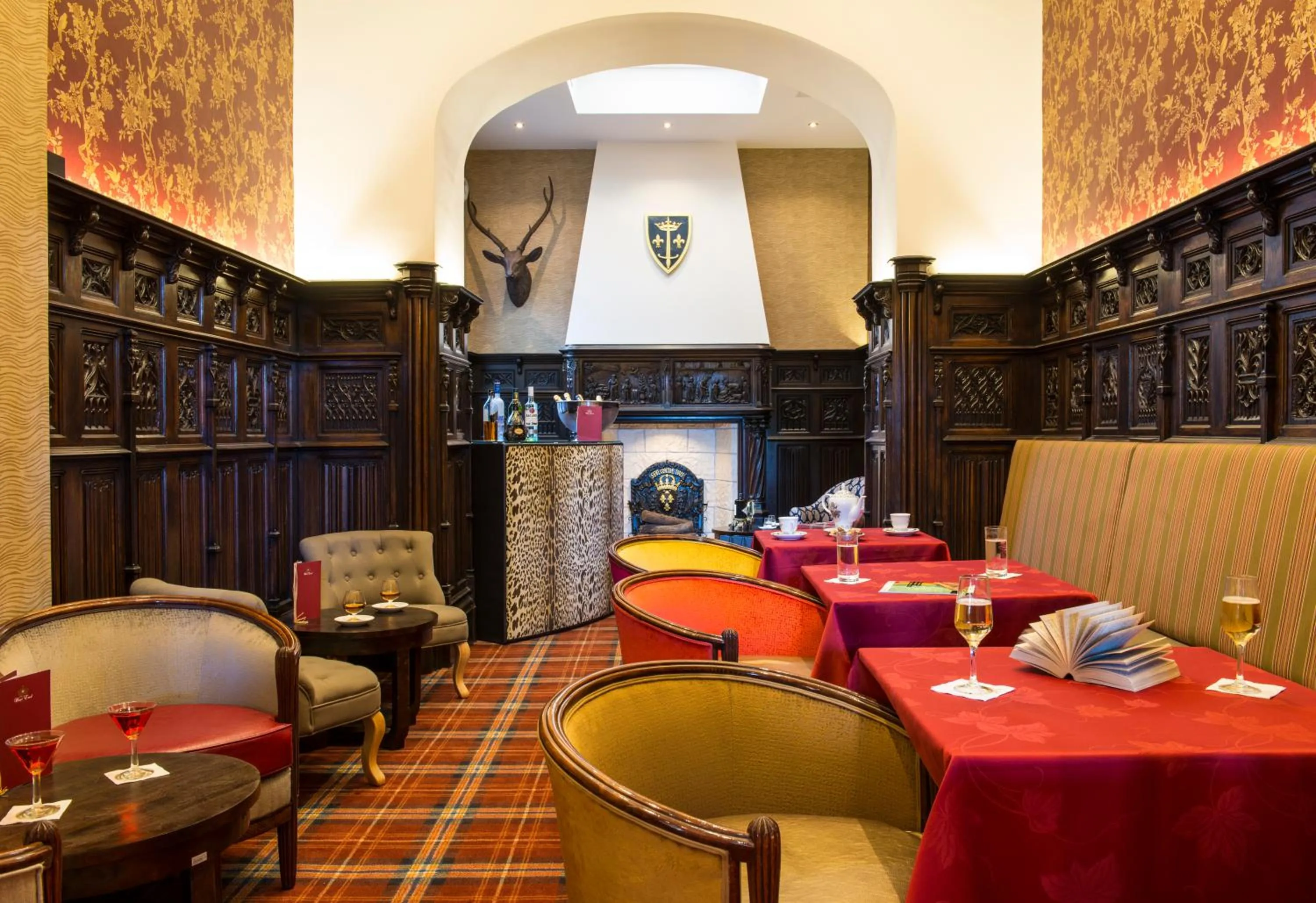 Lounge or bar in Hôtel West End Promenade