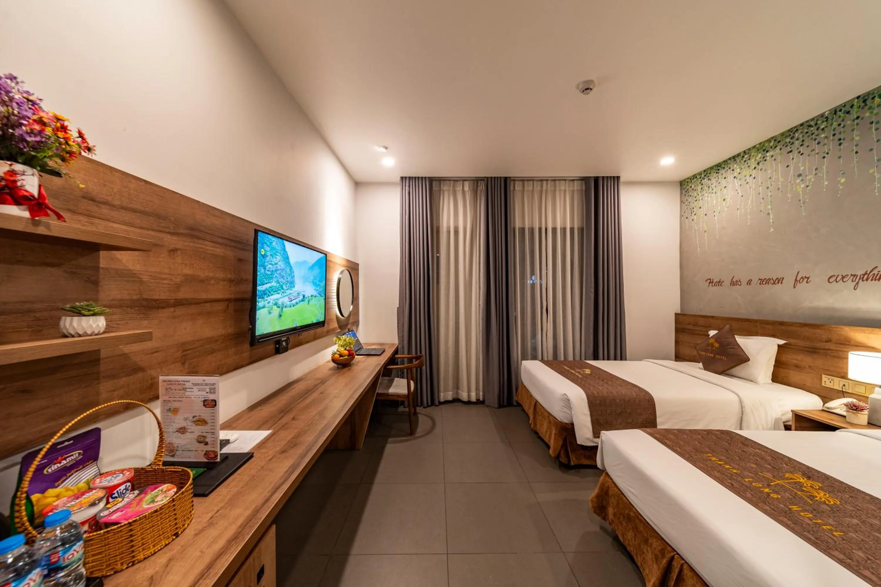 Bed in Thanh Long Hotel - Tra Khuc