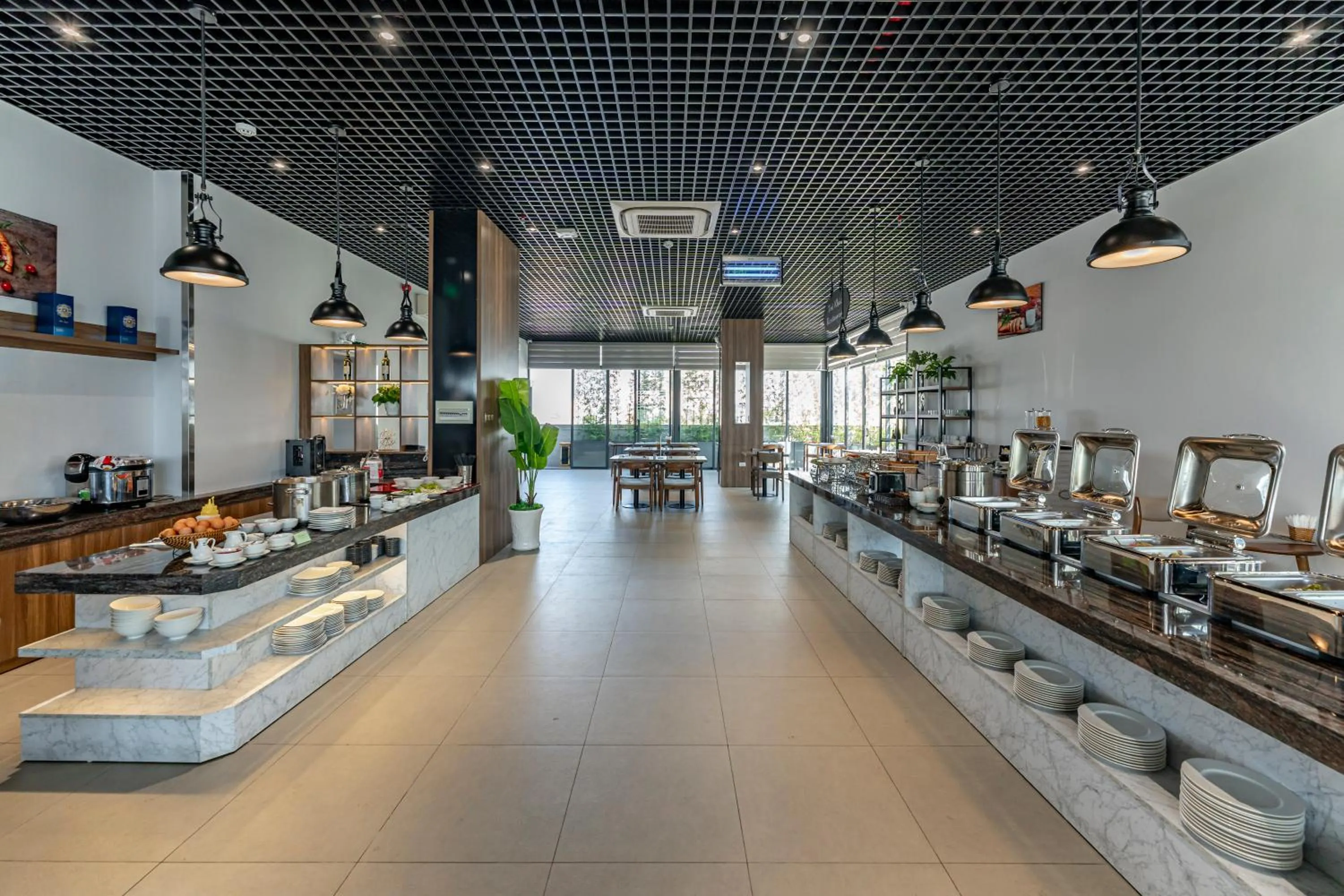 Restaurant/places to eat in Thanh Long Hotel - Tra Khuc