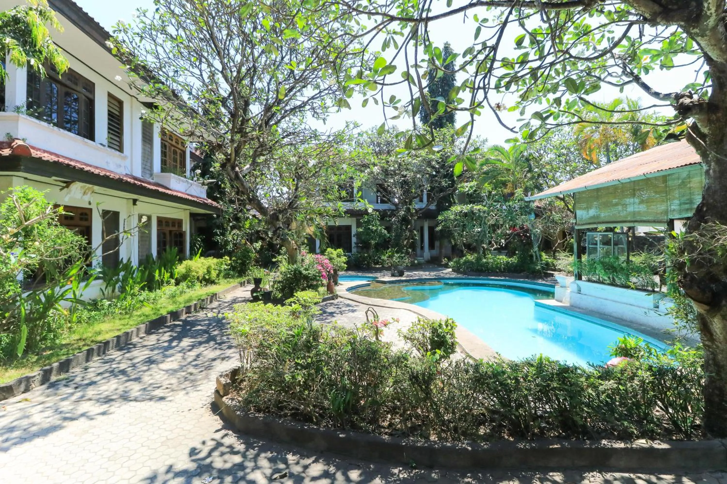 Property building in Sari Bali Resort