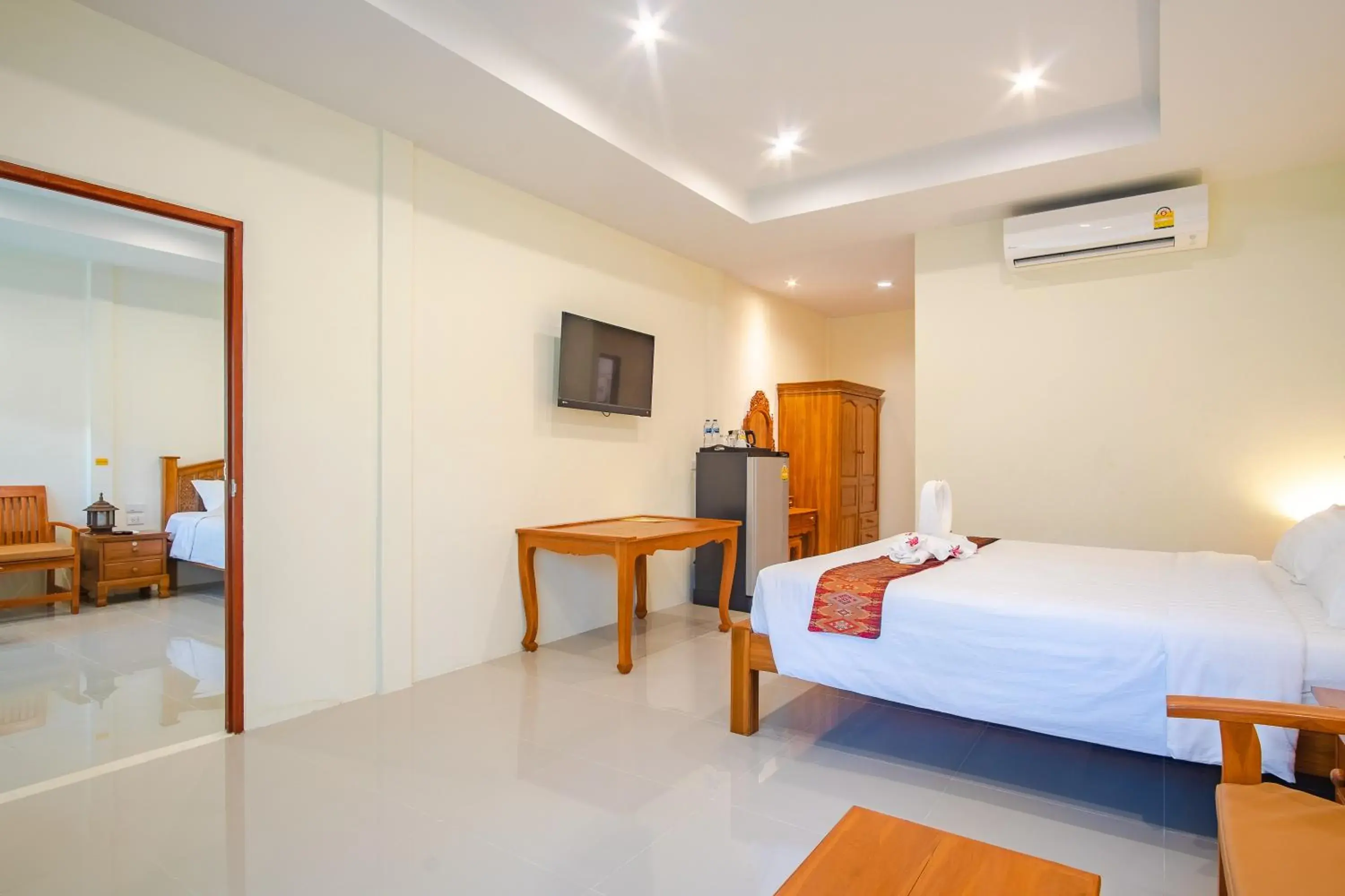 Photo of the whole room, Bed in Prayai Changthai Resort Photo of the whole room, Bed in Prayai Changthai Resort