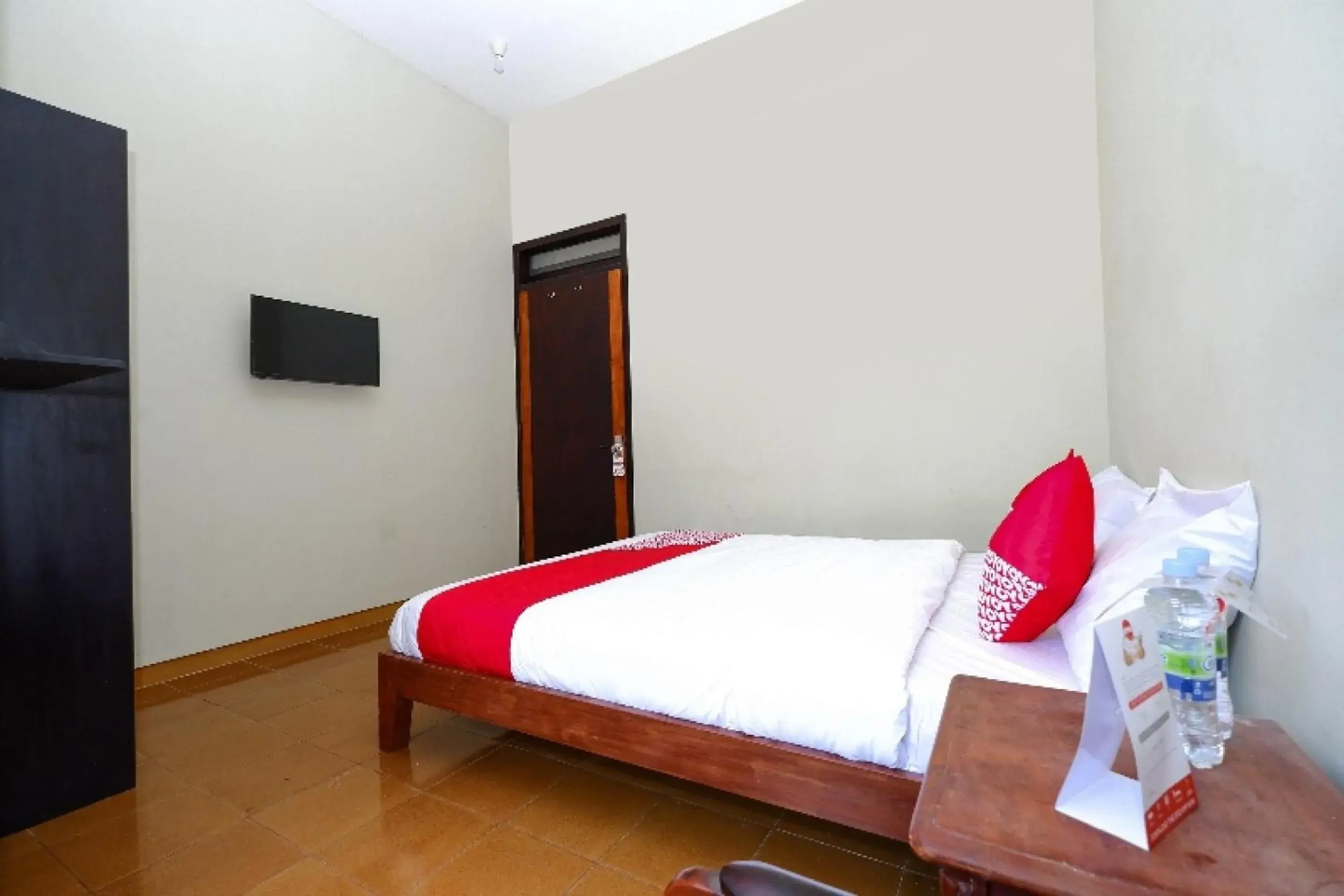 Bedroom, Bed in Hotel O Paviliun Permata Bedroom, Bed in Hotel O Paviliun Permata