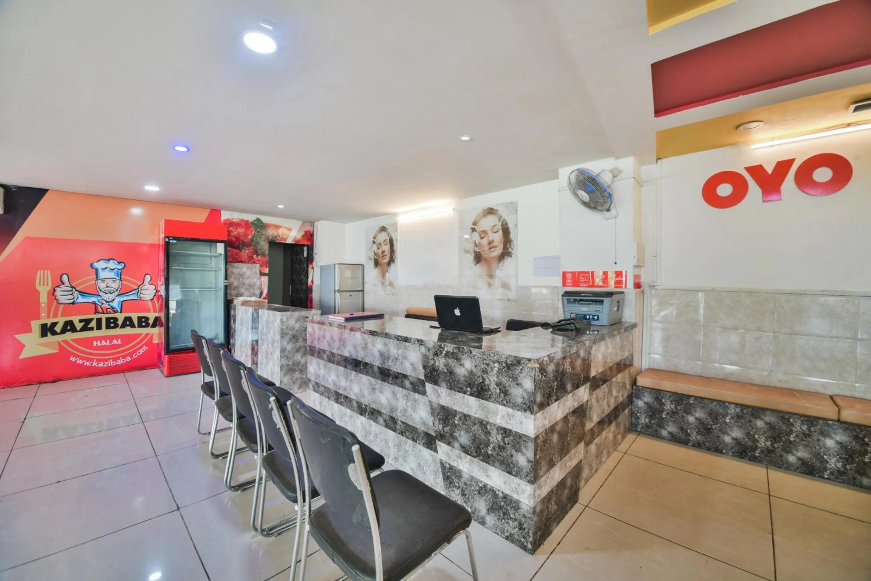 Lobby or reception in Hotel O King's Palace