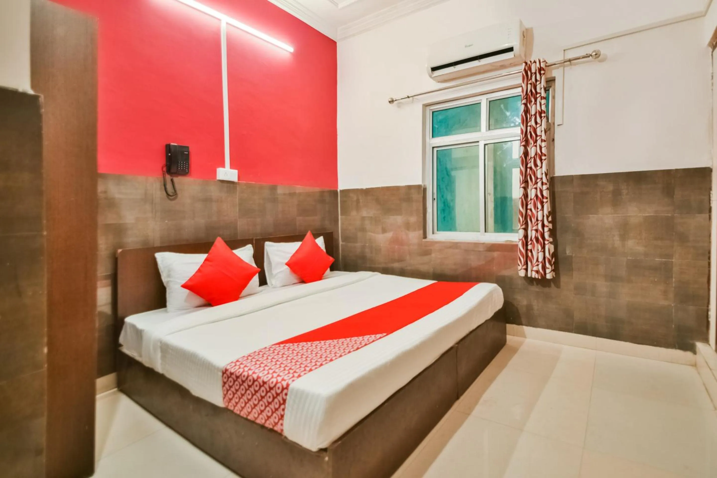 Bedroom in Hotel O King's Palace