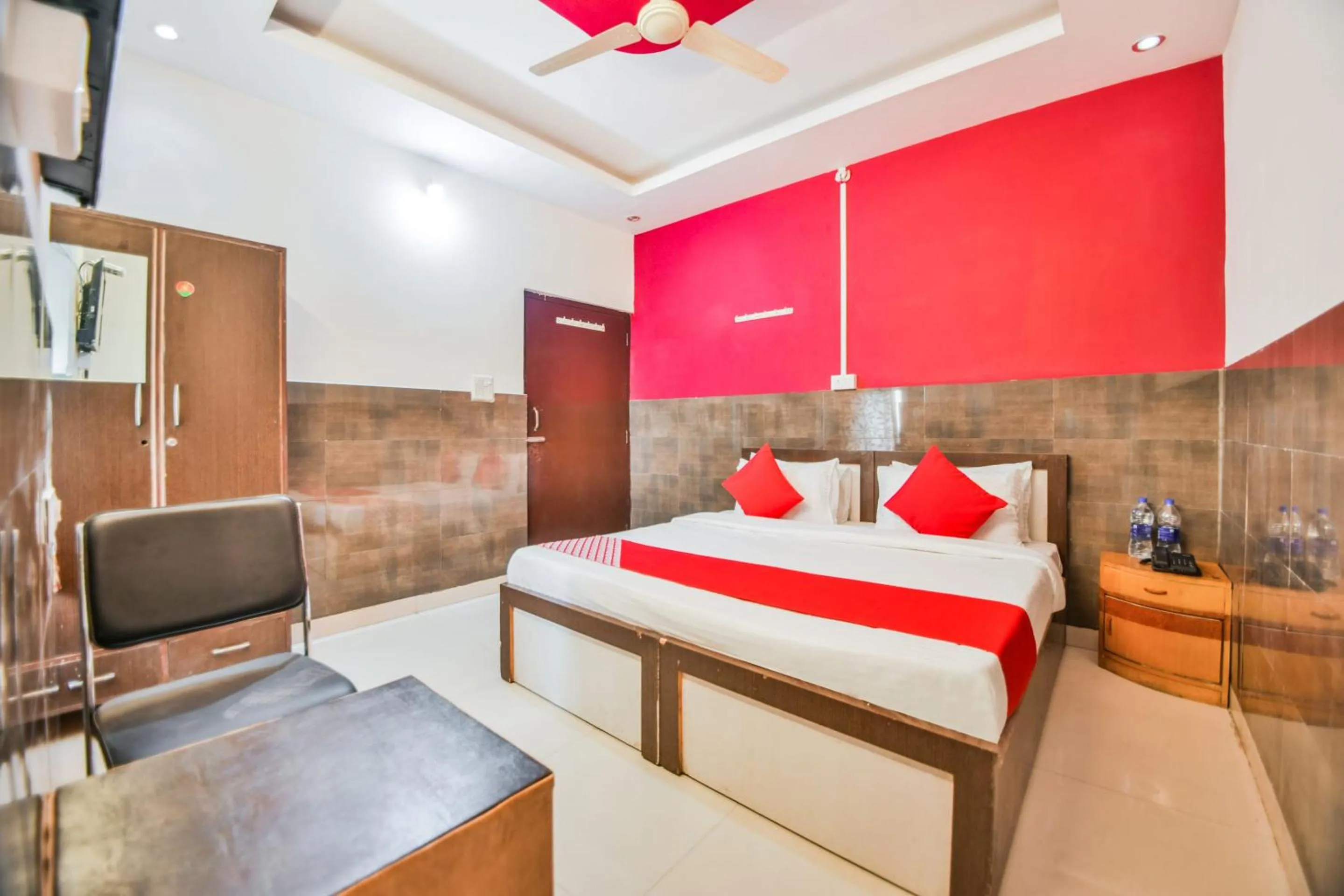 Bedroom in Hotel O King's Palace