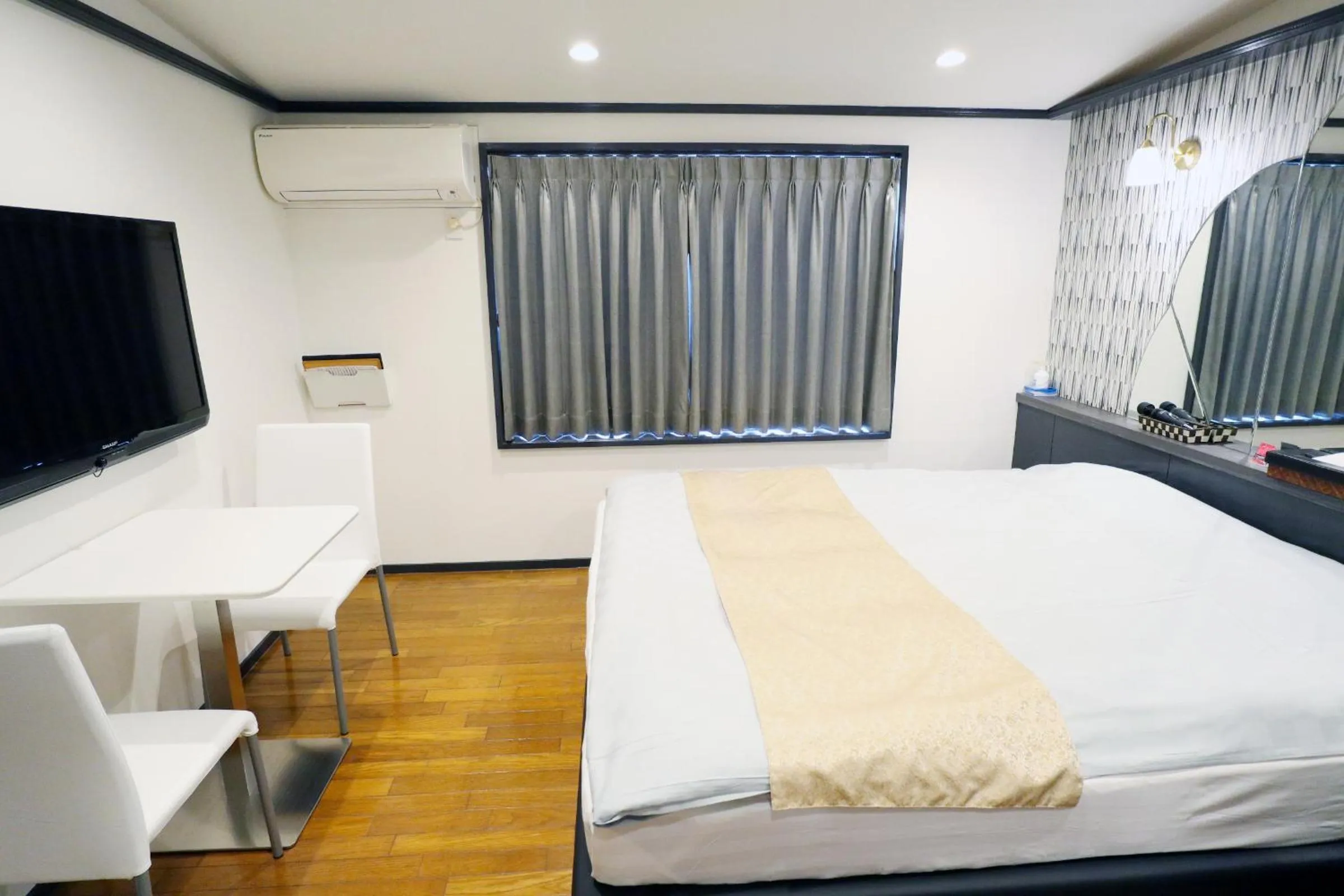 Bed in HOTEL LEX Numazu (Adult Only)