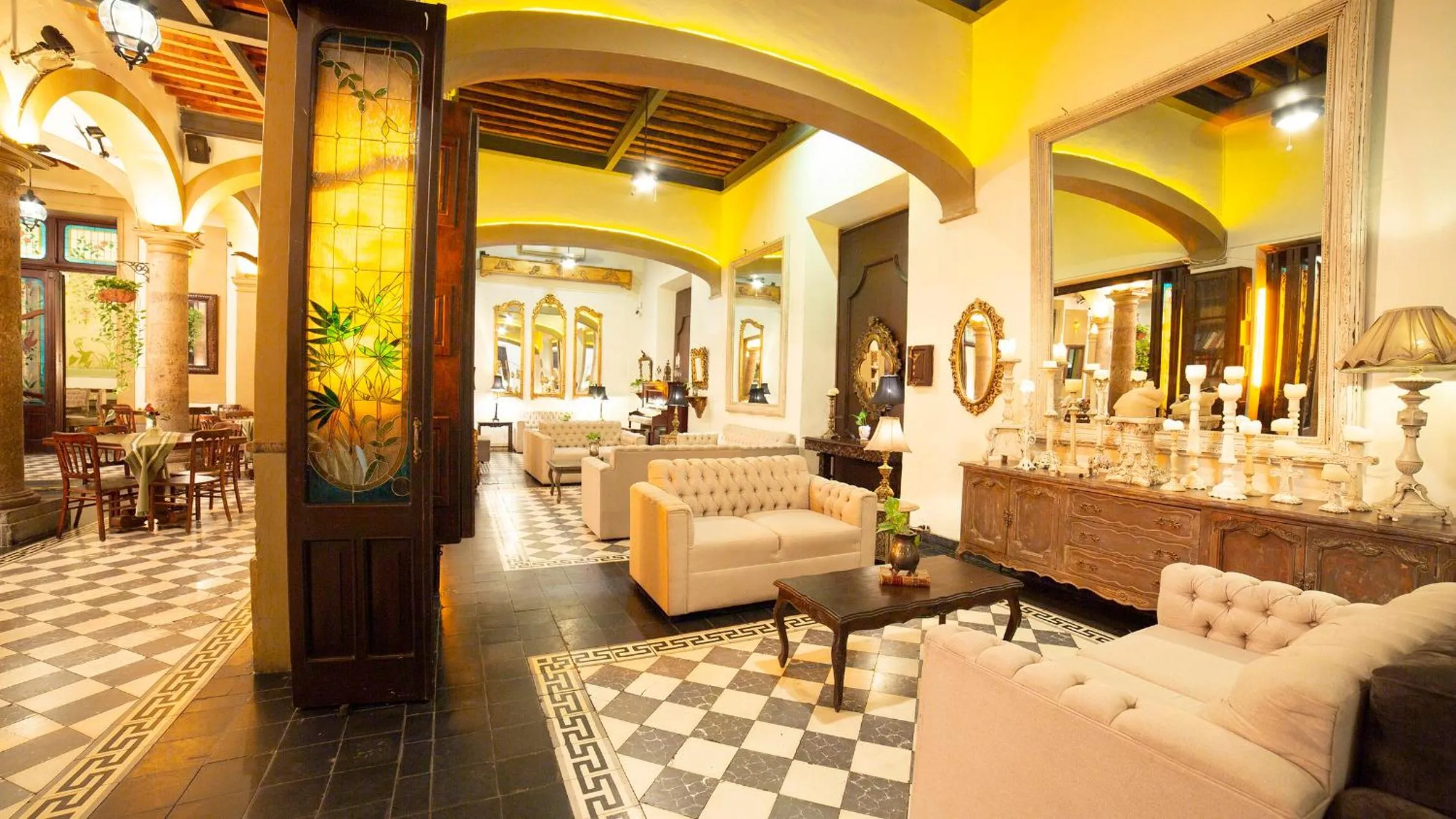 Living room in Casa Pedro Loza