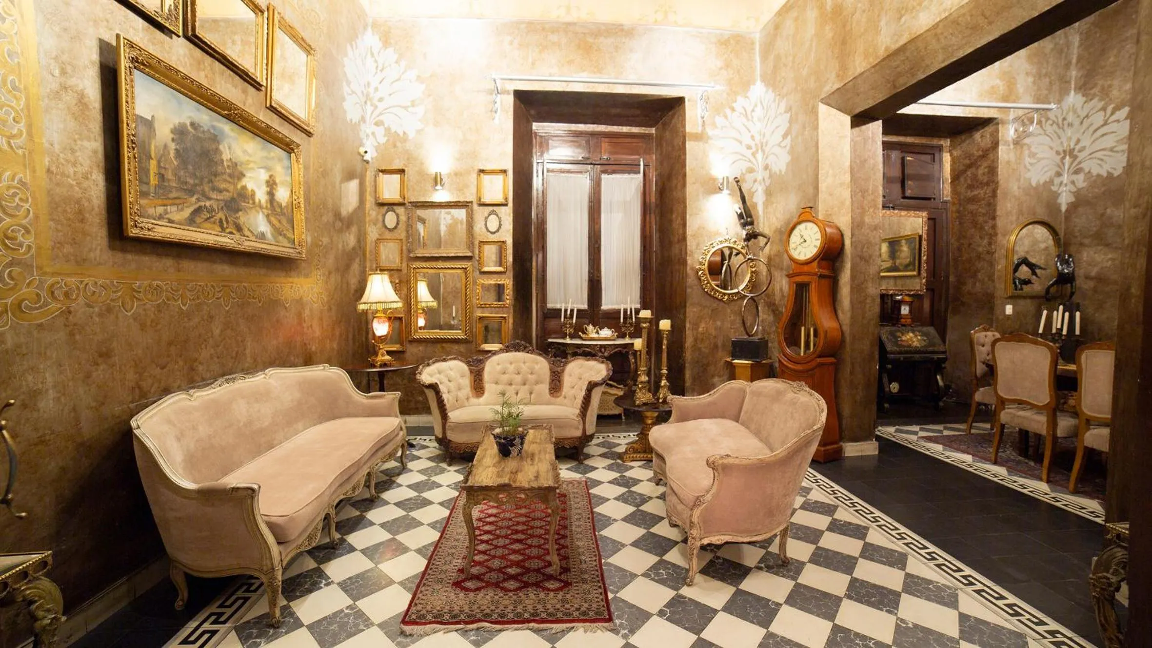 Seating area in Casa Pedro Loza