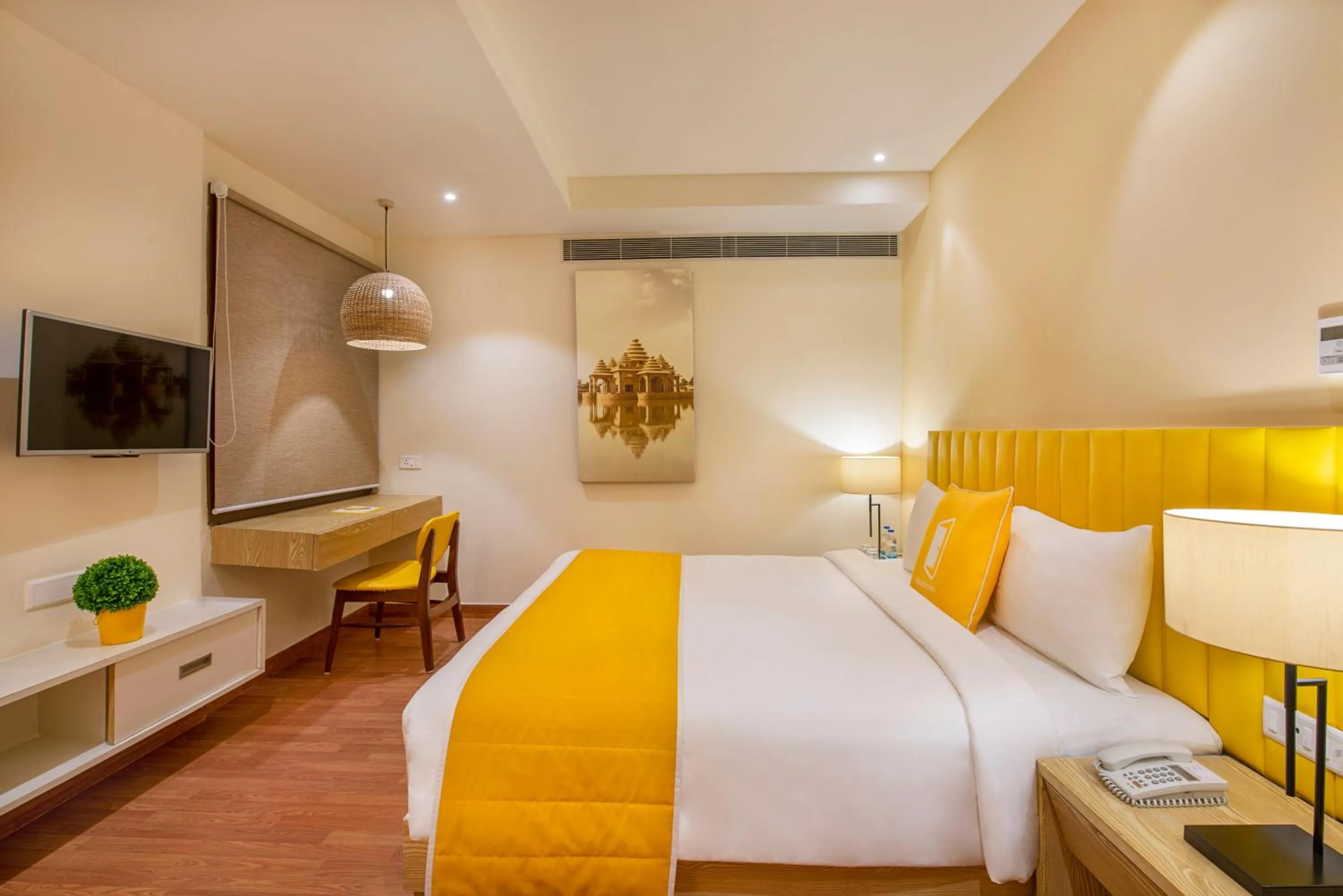 Bed in Bloom Boutique l Ranjit Avenue