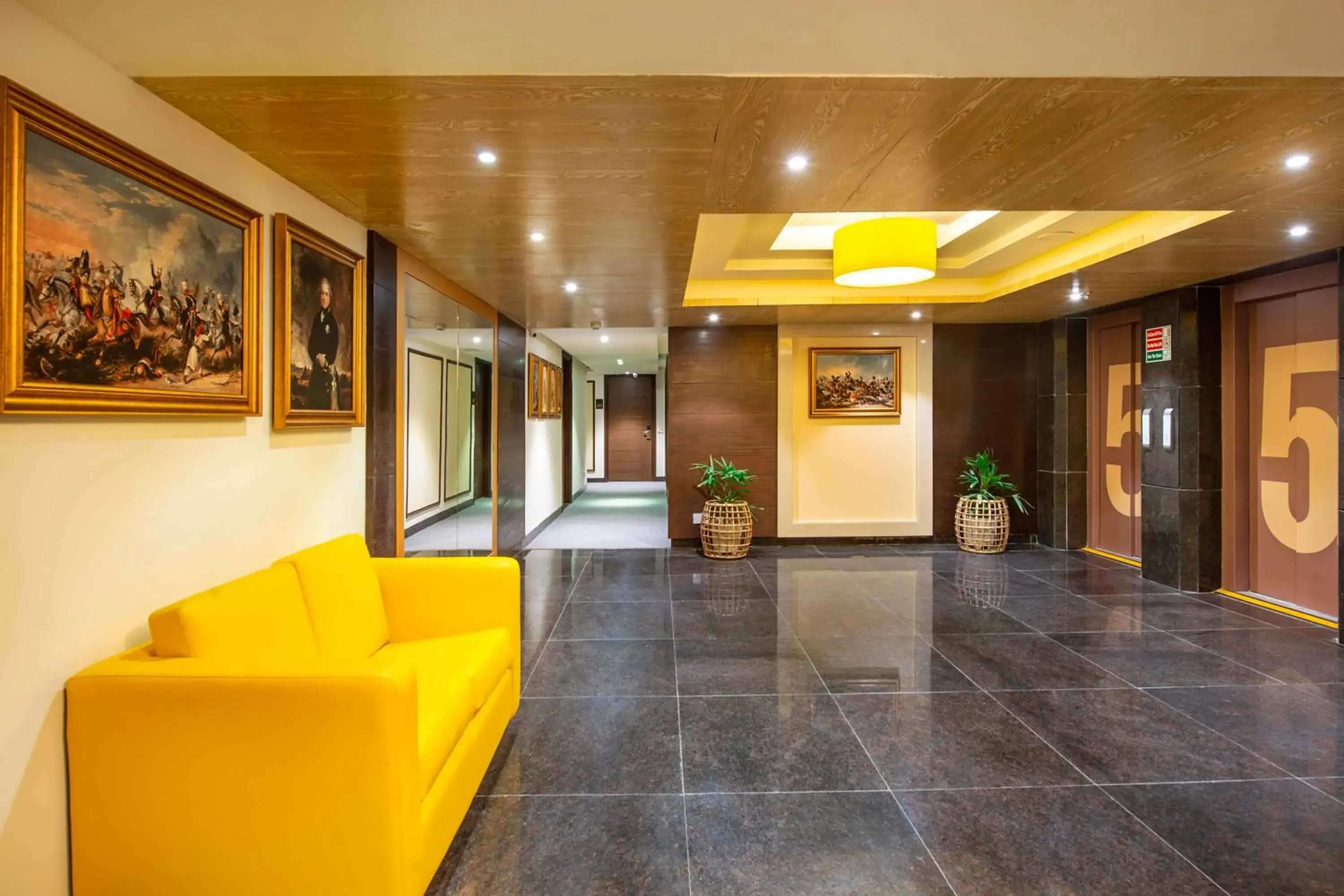 Lobby or reception in Bloom Boutique l Ranjit Avenue Lobby or reception in Bloom Boutique l Ranjit Avenue