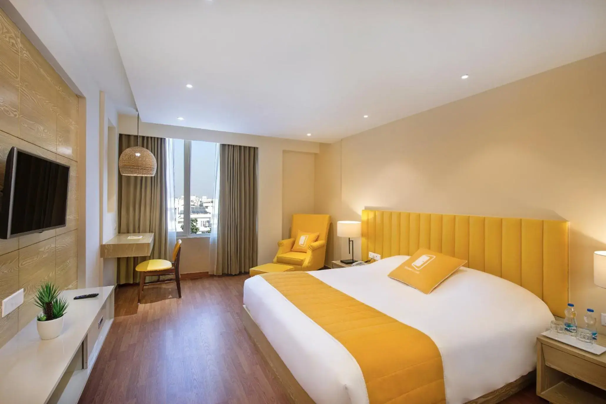 Bed in Bloom Boutique l Ranjit Avenue Bed in Bloom Boutique l Ranjit Avenue