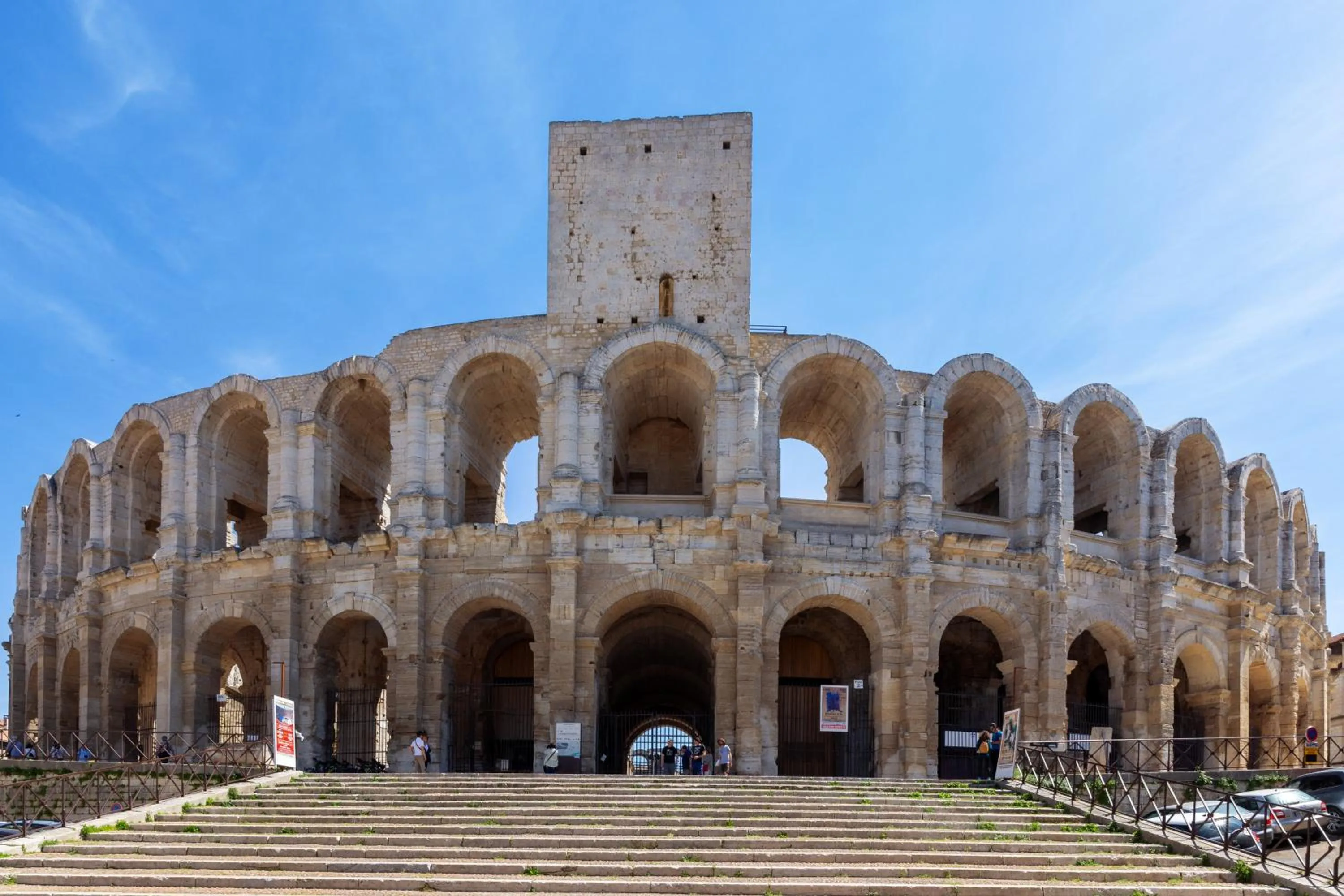 Nearby landmark in SOWELL HOTELS L'Olivier
