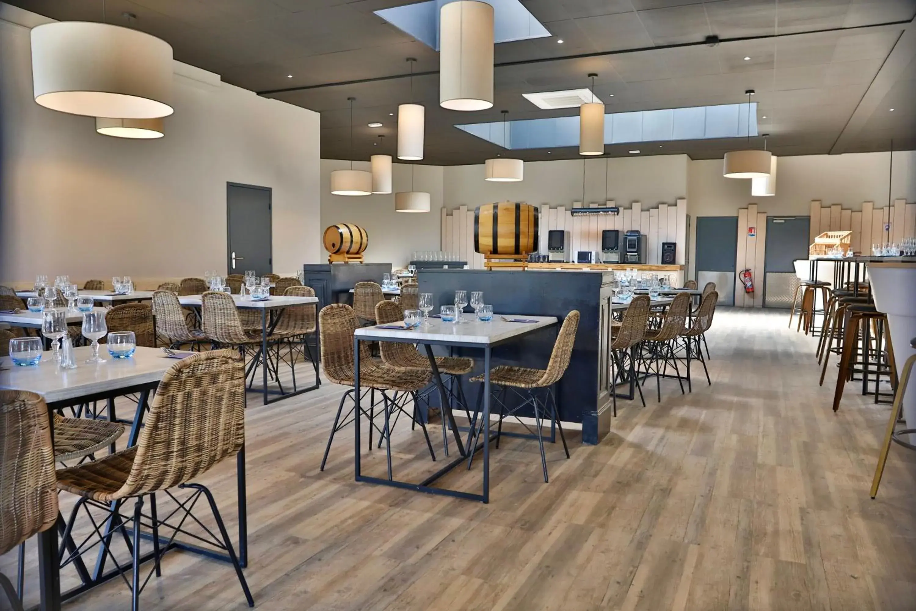 Restaurant/places to eat in SOWELL HOTELS L'Olivier Restaurant/places to eat in SOWELL HOTELS L'Olivier