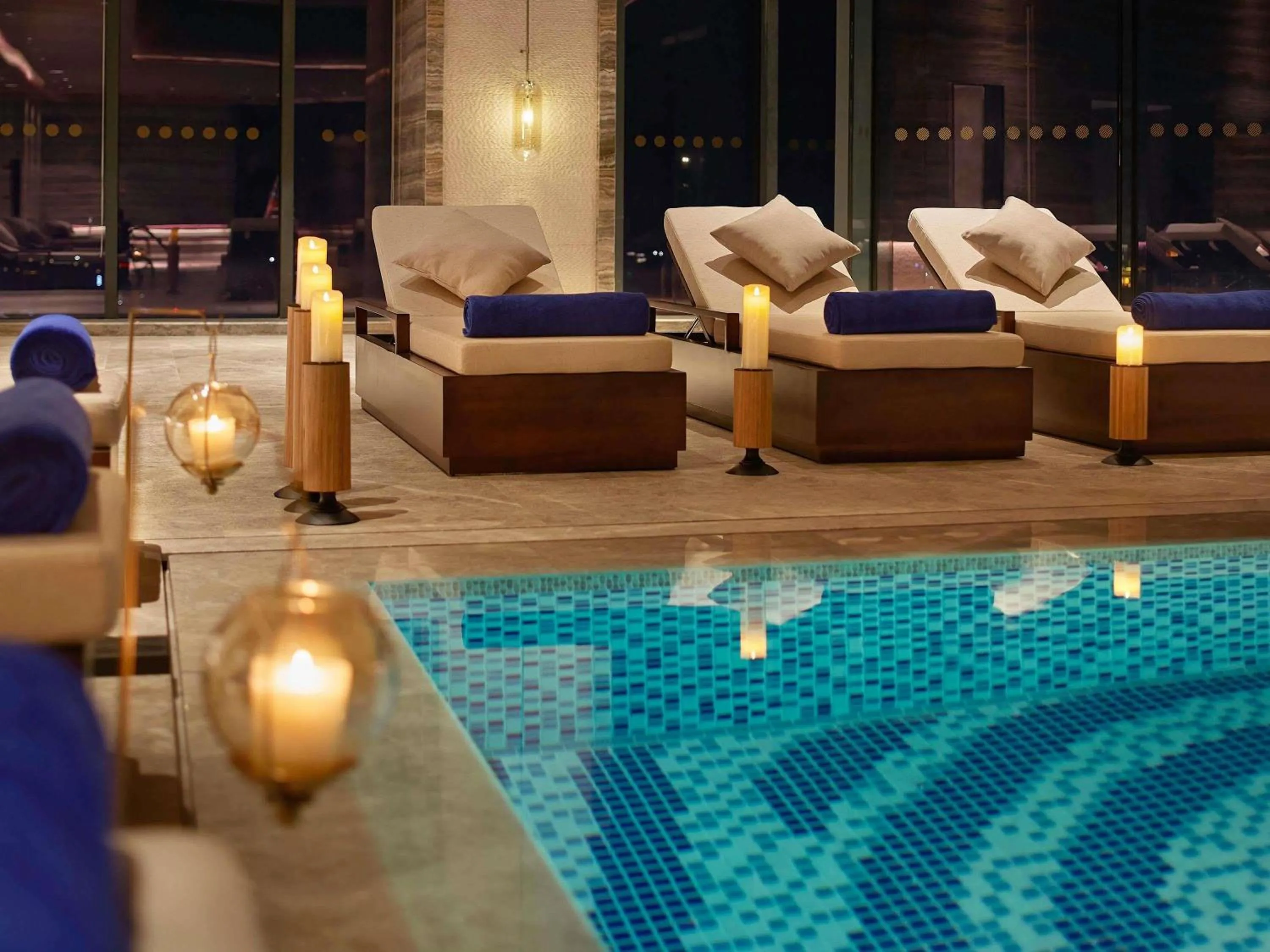 Pool view in Pullman Huizhou Kaisa