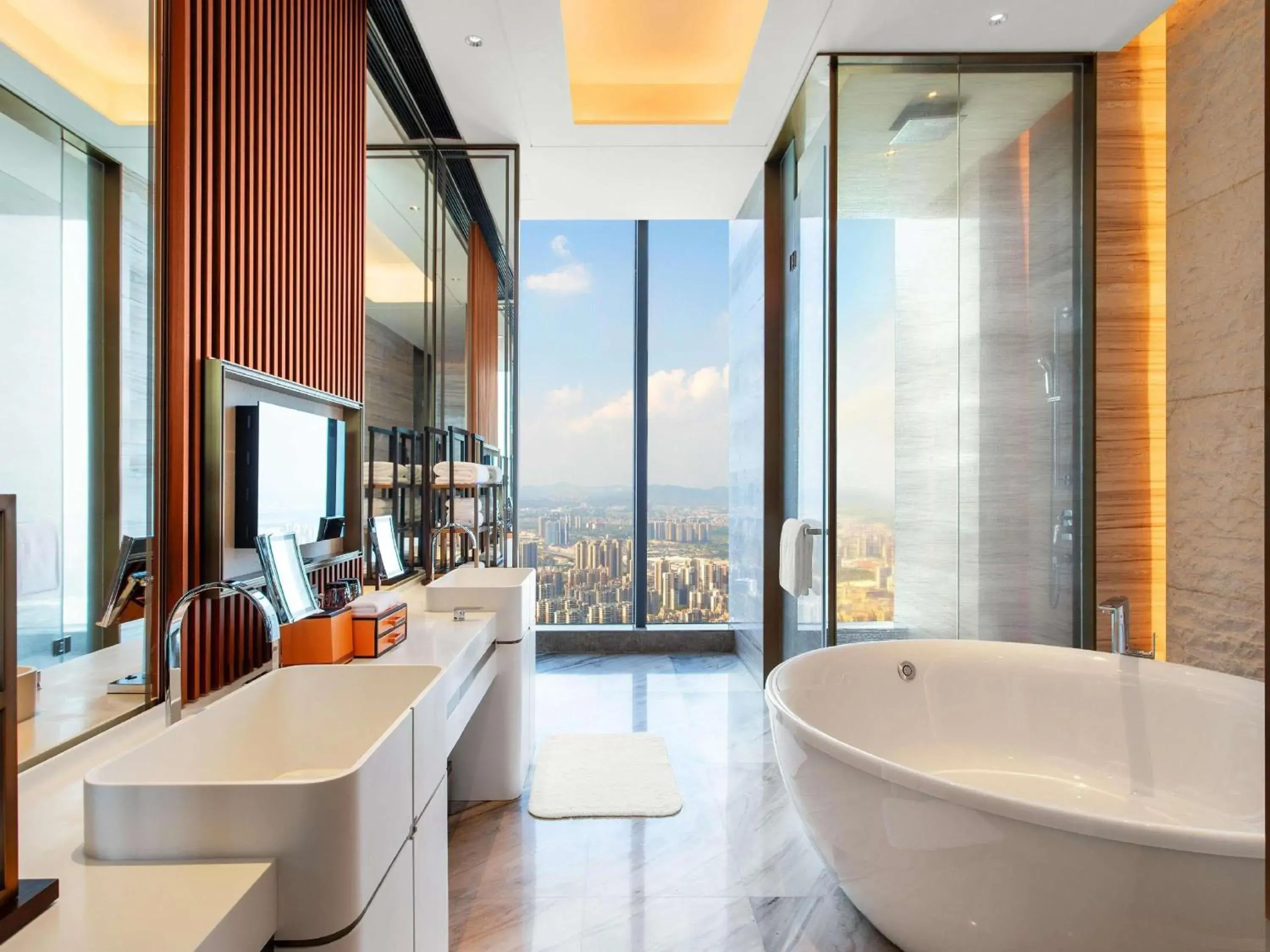 Bedroom in Pullman Huizhou Kaisa Bedroom in Pullman Huizhou Kaisa