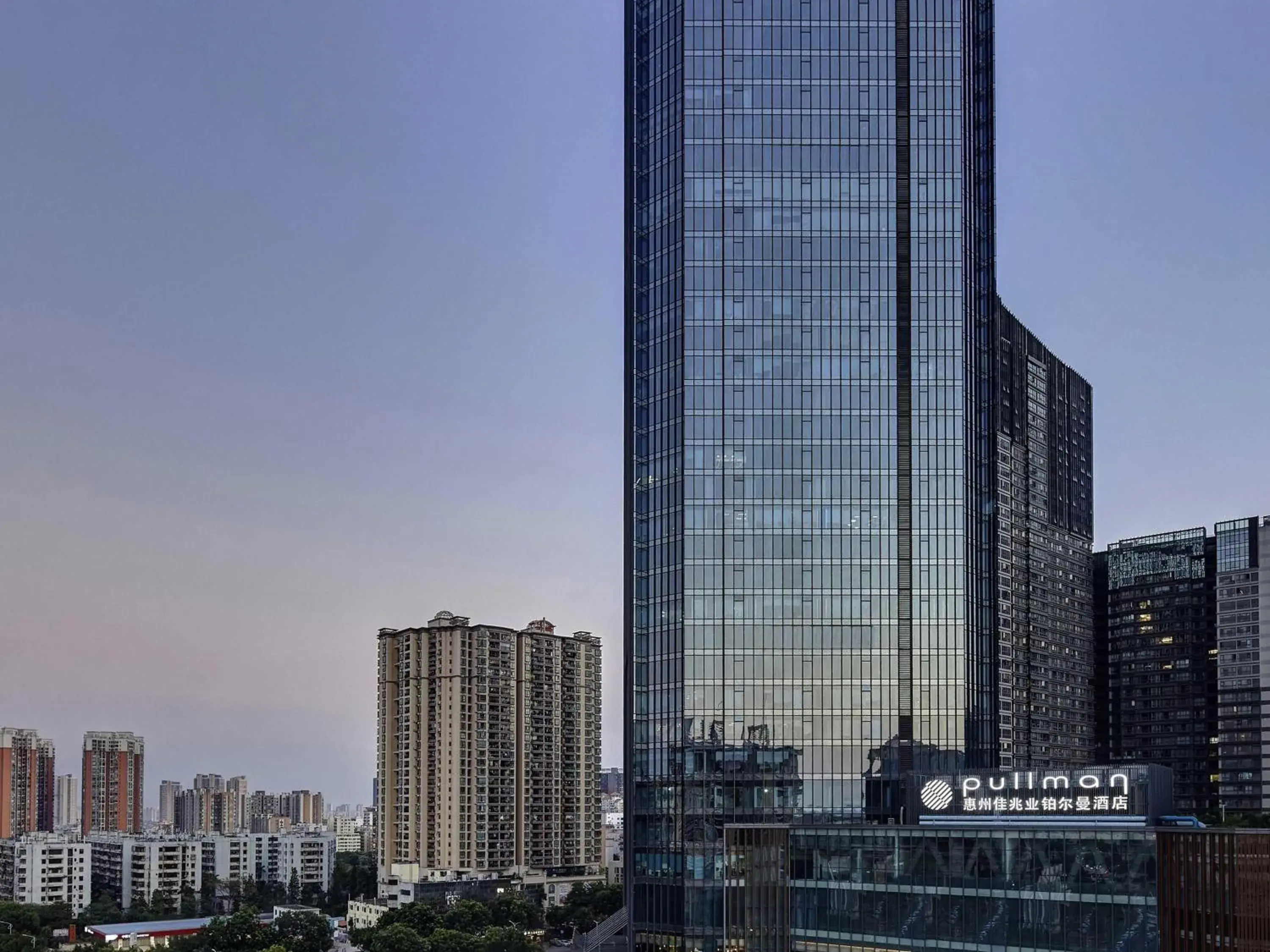 Property building in Pullman Huizhou Kaisa Property building in Pullman Huizhou Kaisa