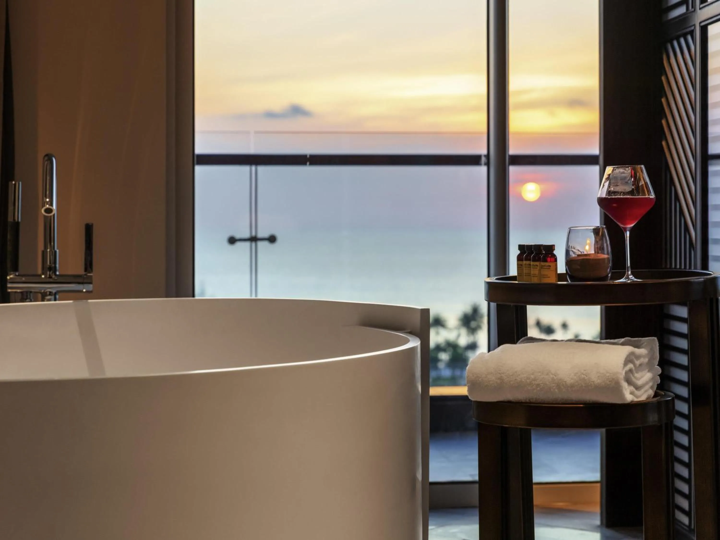 Bedroom in Pullman Phu Quoc Beach Resort