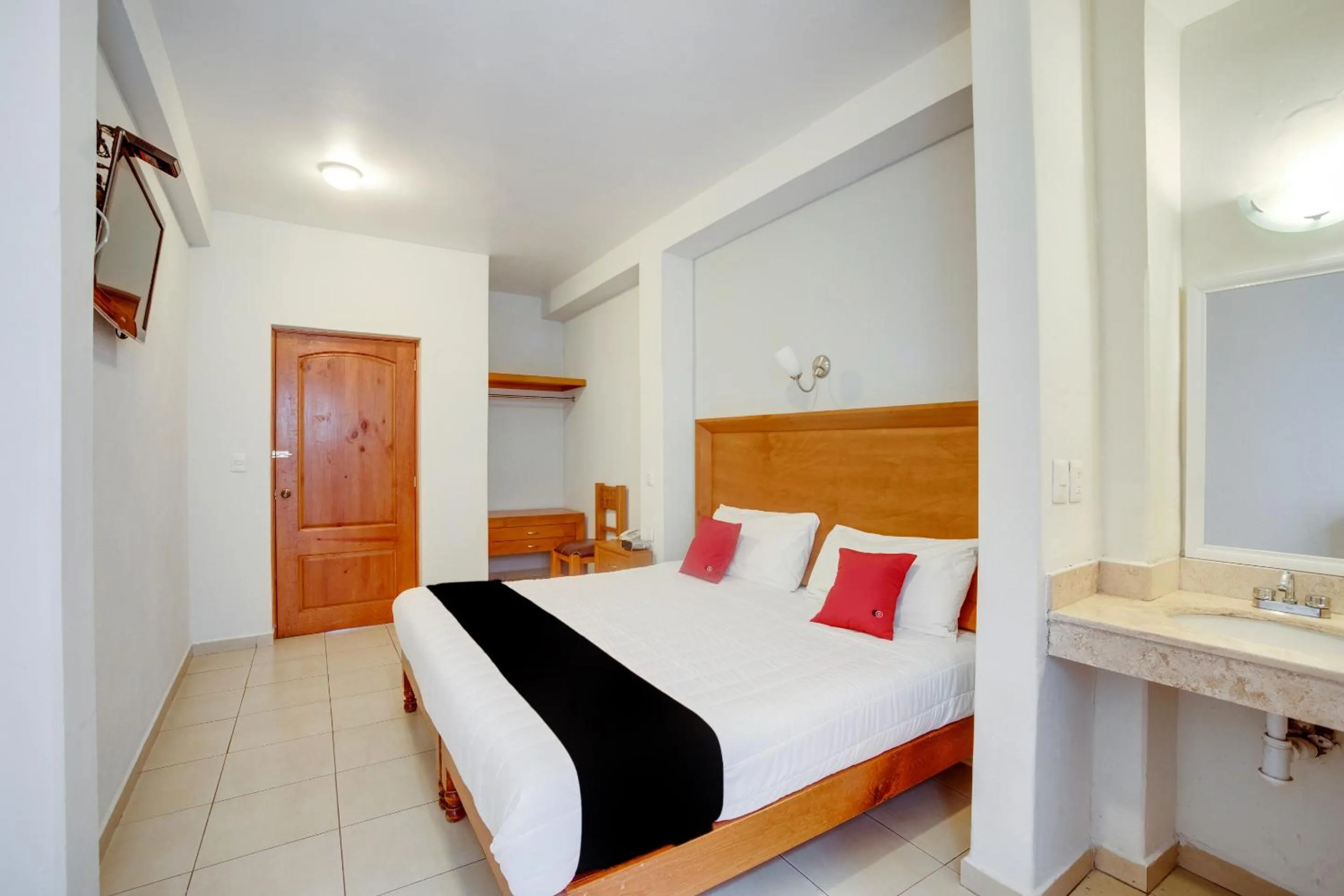 Bedroom, Bed in Hotel Patzcuaro