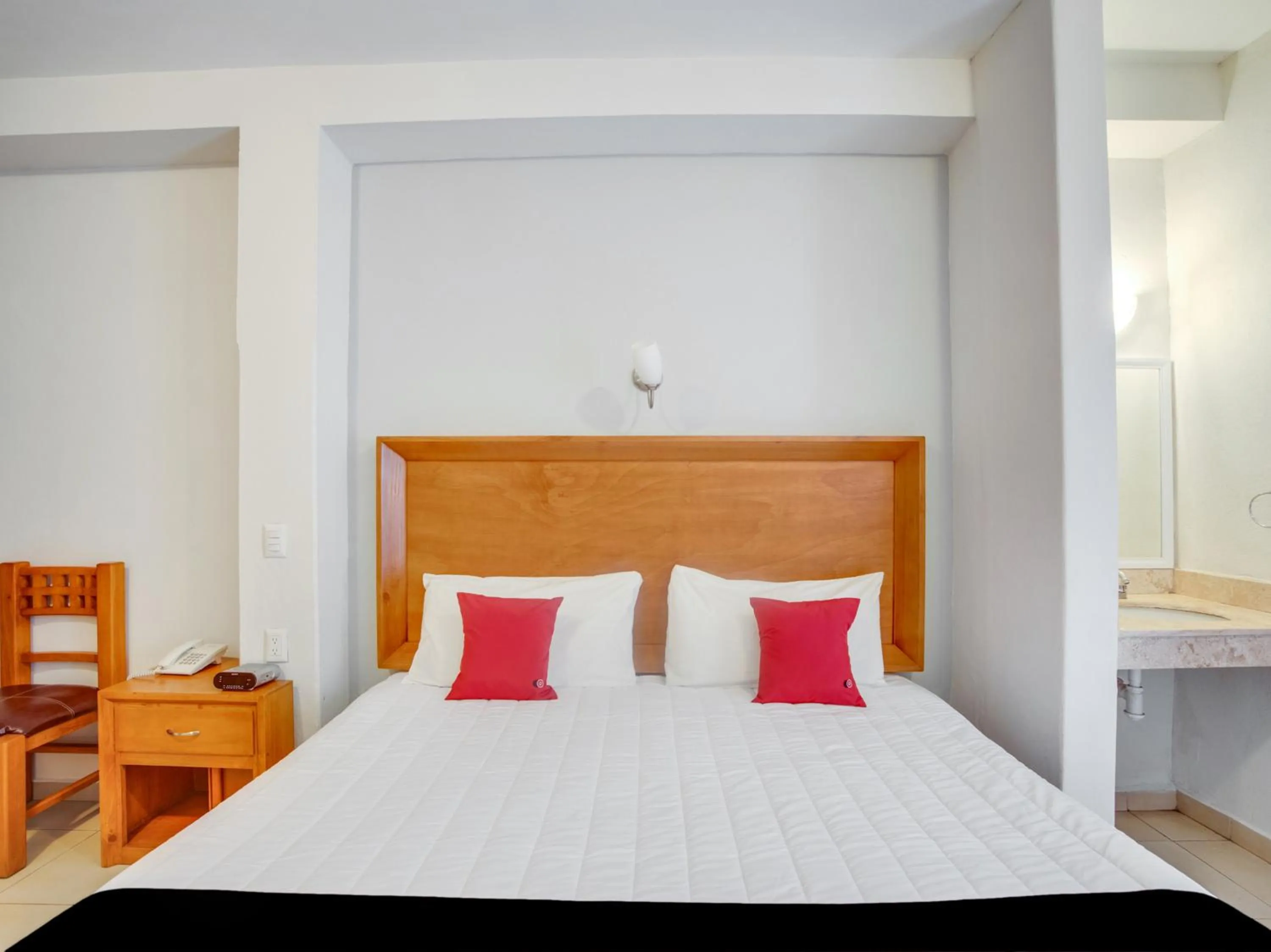 Bedroom, Bed in Hotel Patzcuaro