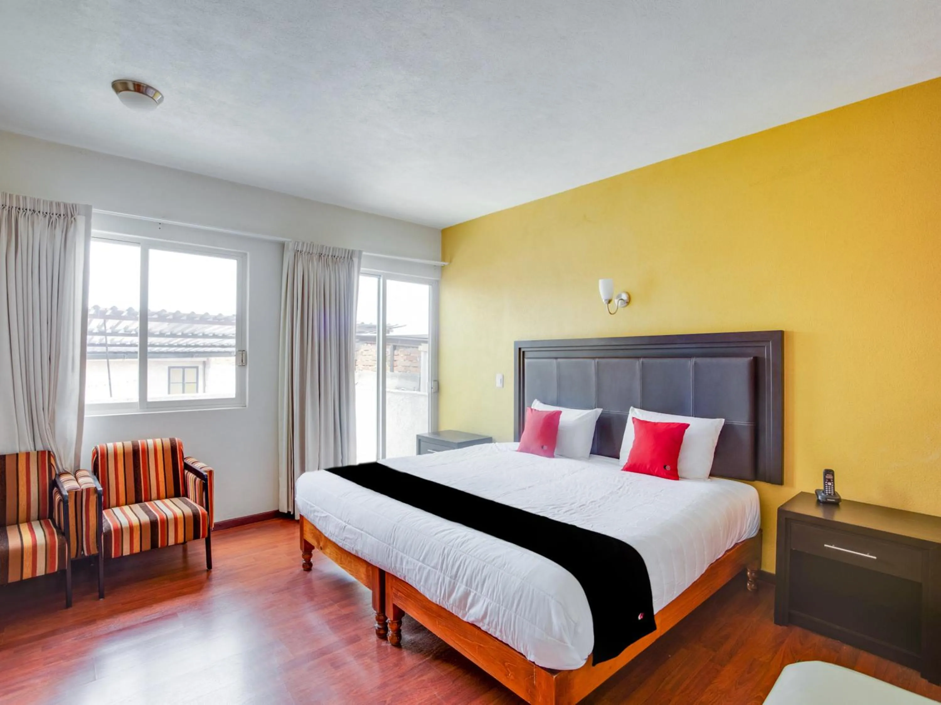 Bedroom, Bed in Hotel Patzcuaro