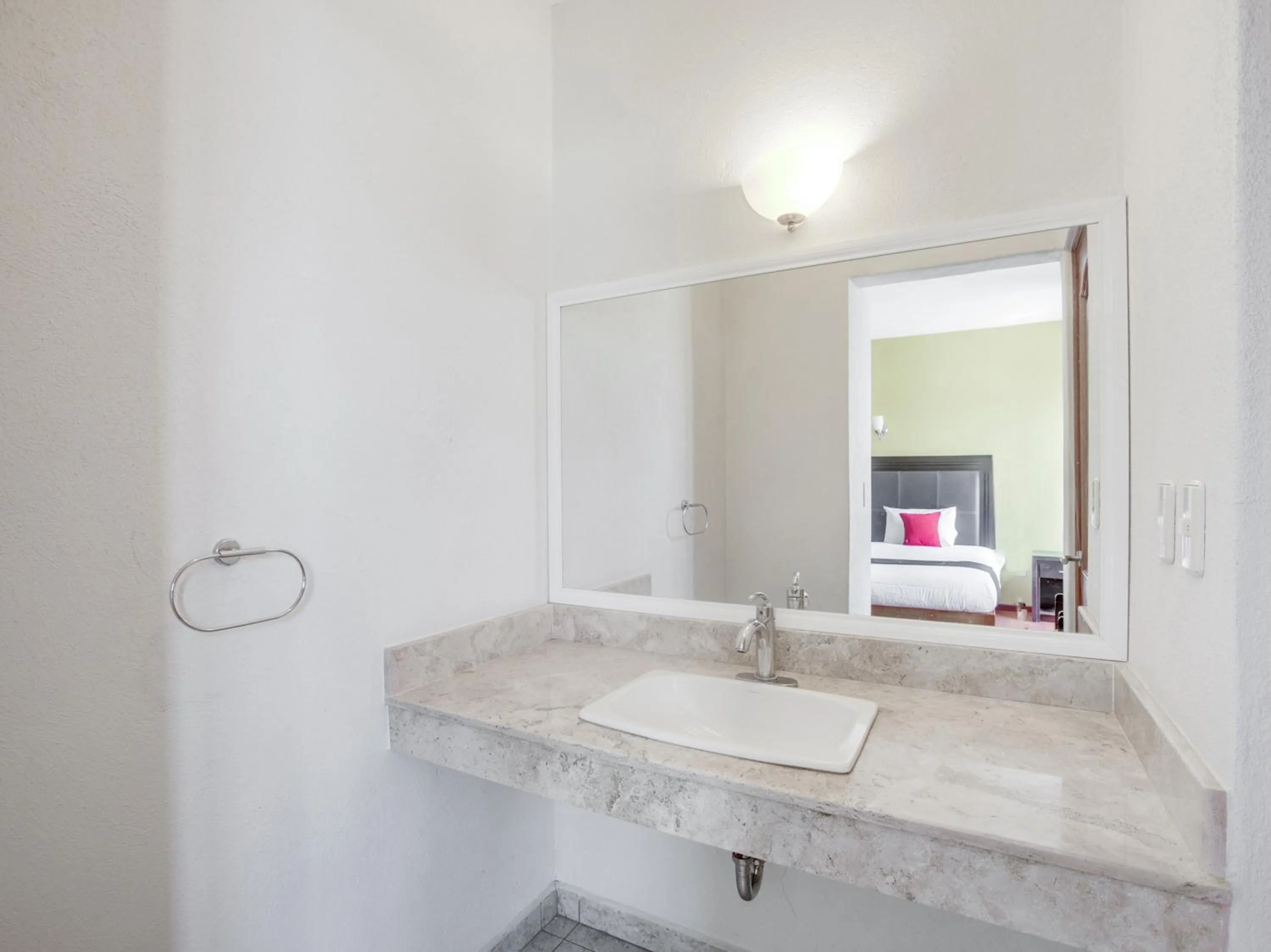 Bathroom in Hotel Patzcuaro