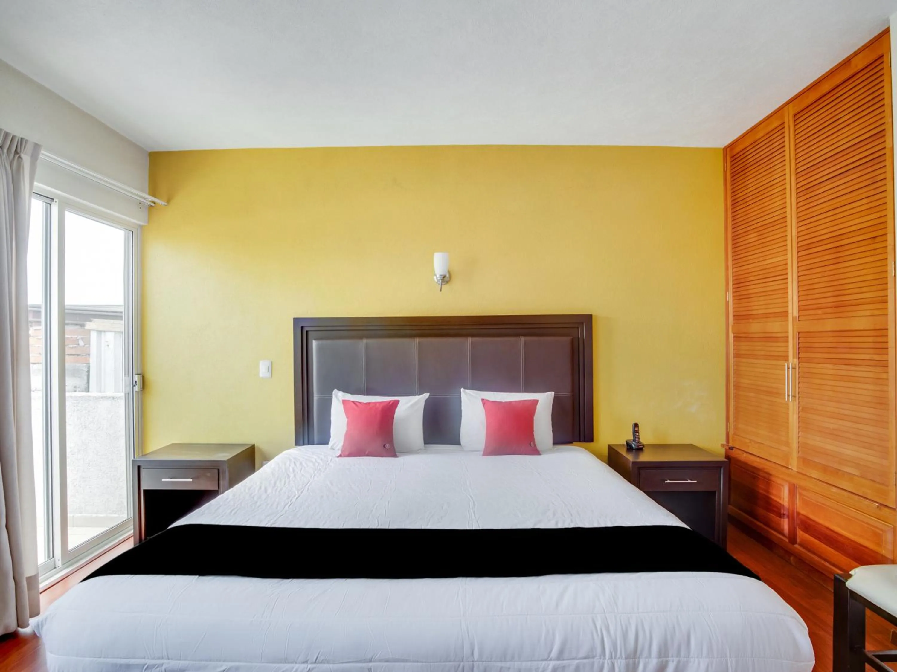 Bedroom, Bed in Hotel Patzcuaro