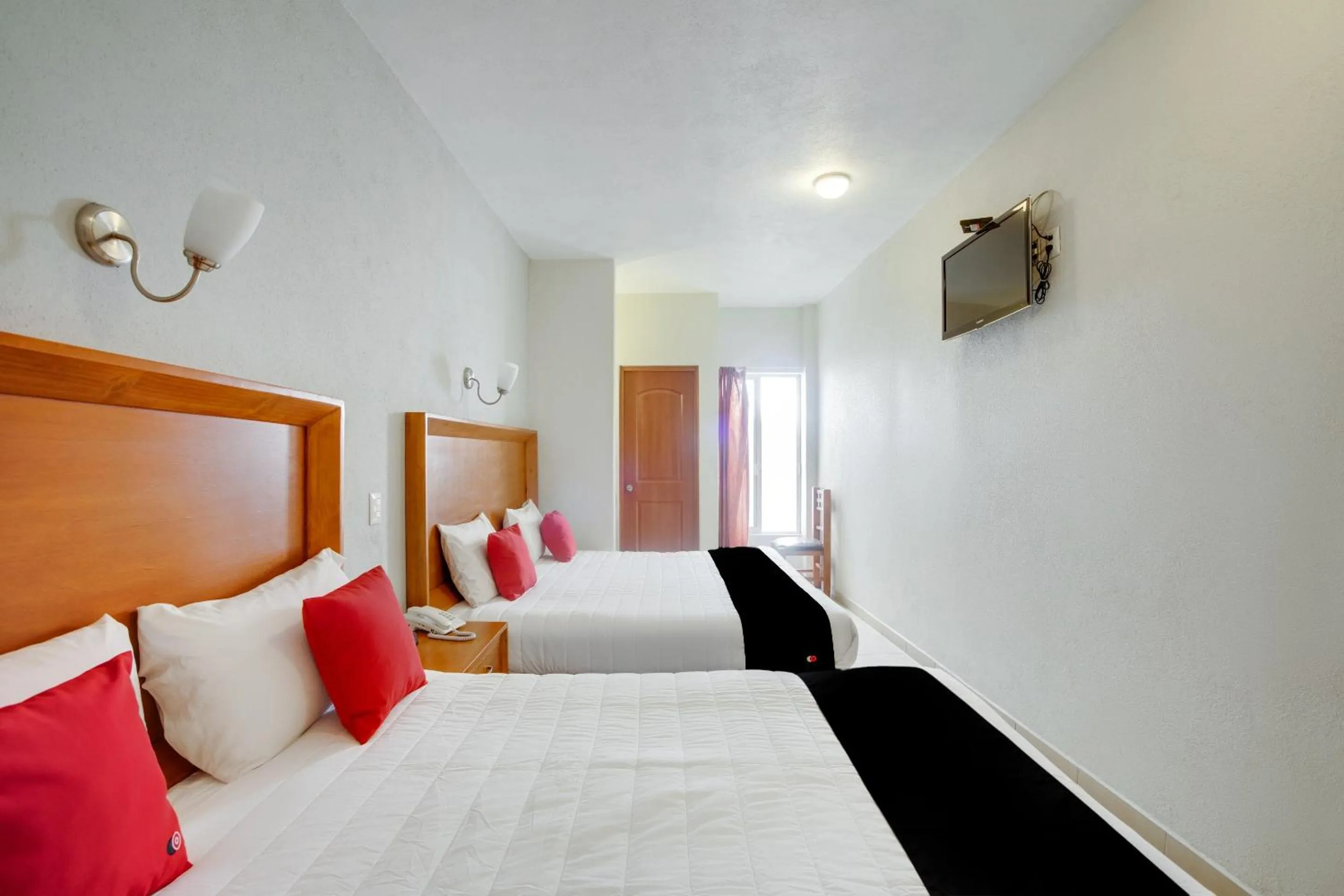 Bedroom, Bed in Hotel Patzcuaro