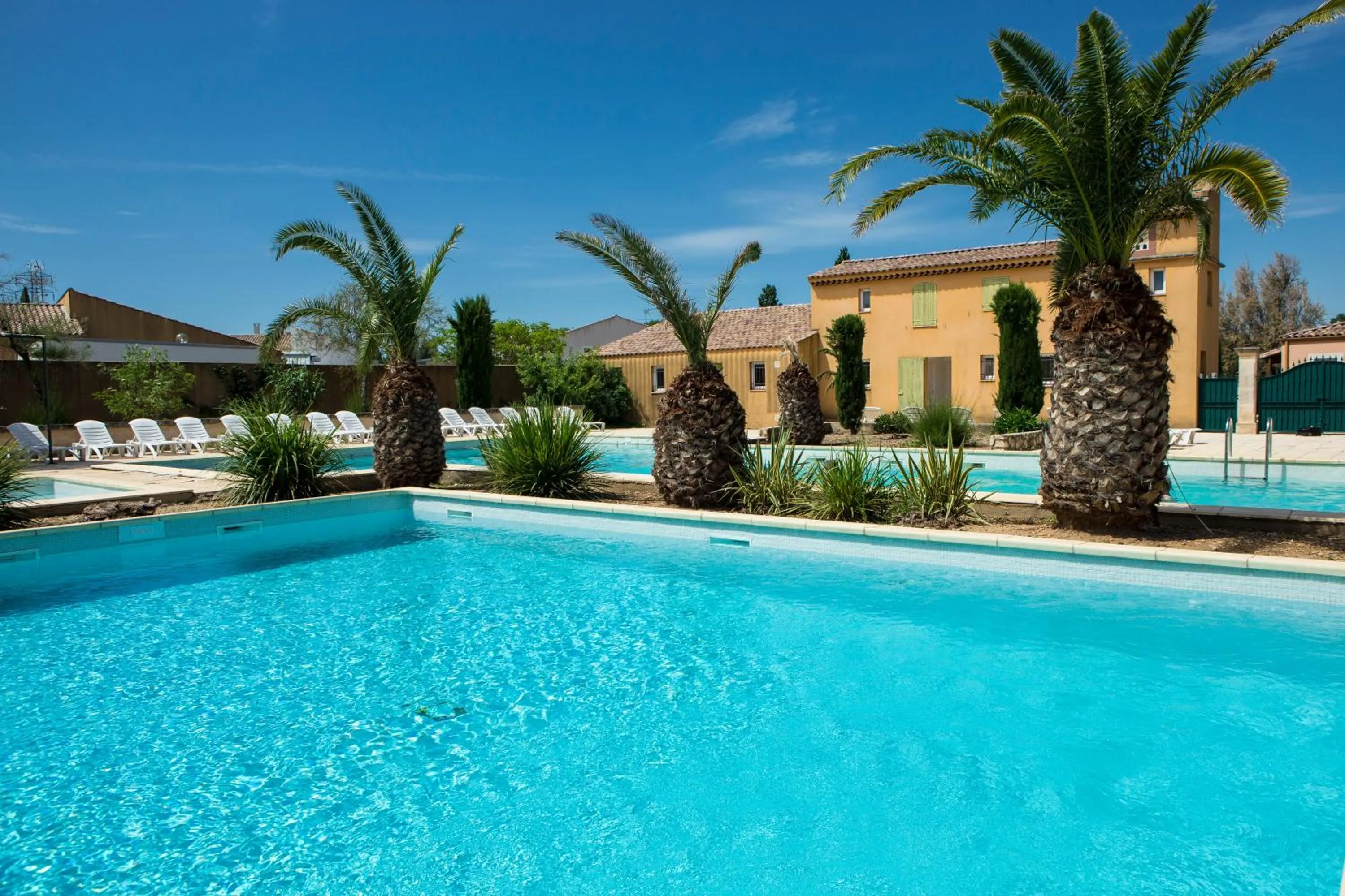 Swimming pool in SOWELL RESIDENCES Les Mazets