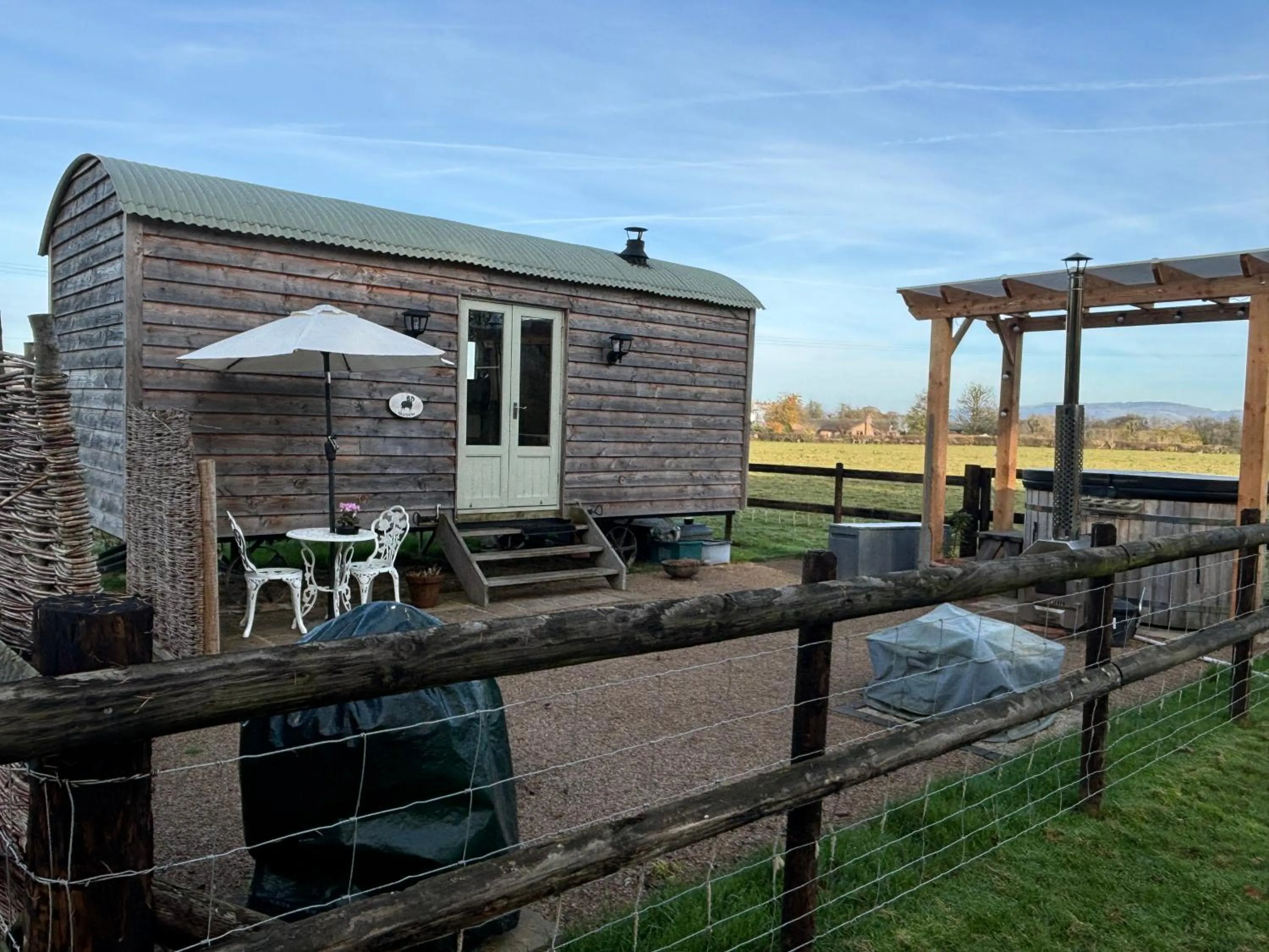 Patio in Bron Hafren