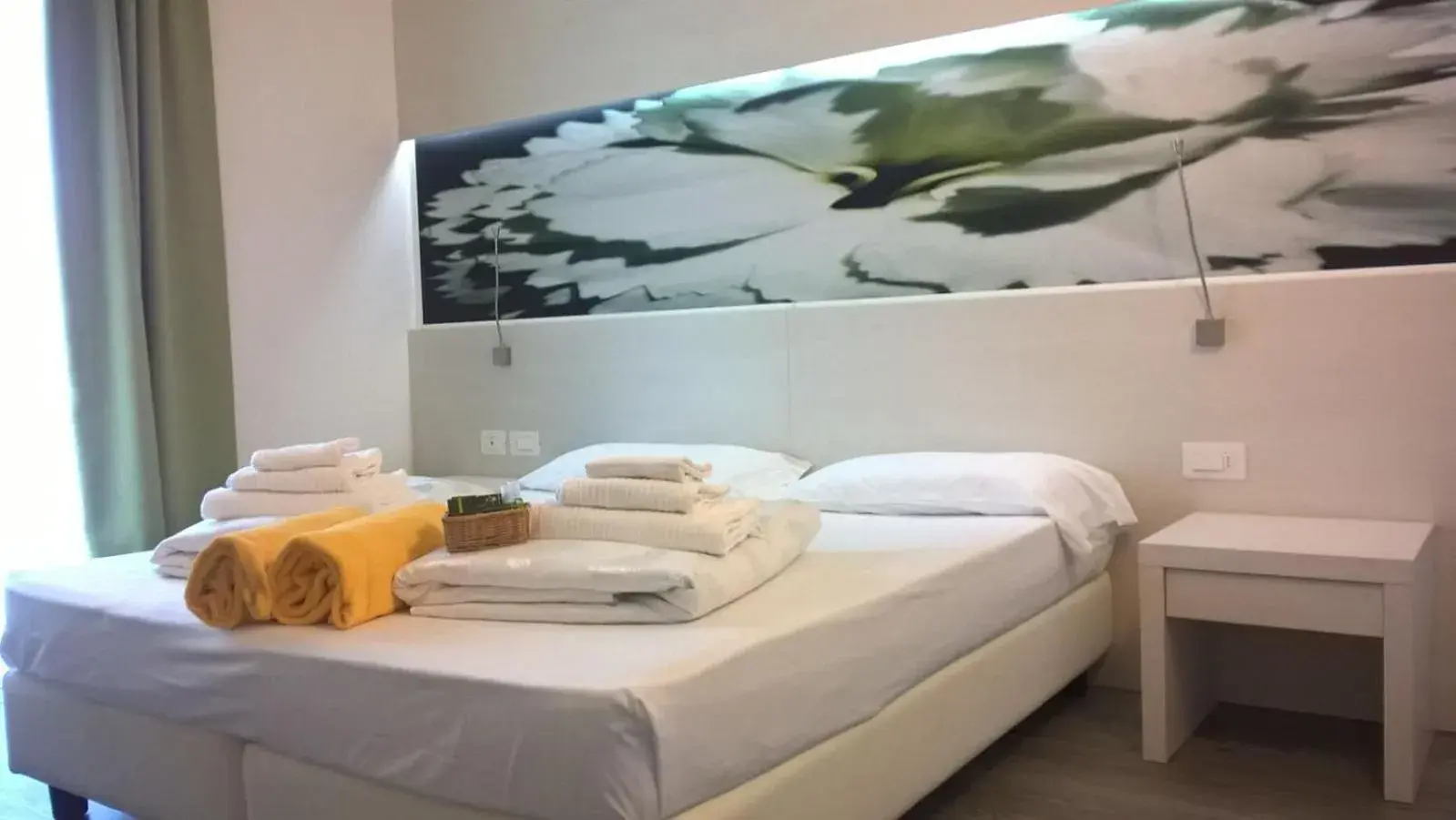 Standard Double or Twin Room in Maso Agritur Santa Lucia Standard Double or Twin Room in Maso Agritur Santa Lucia