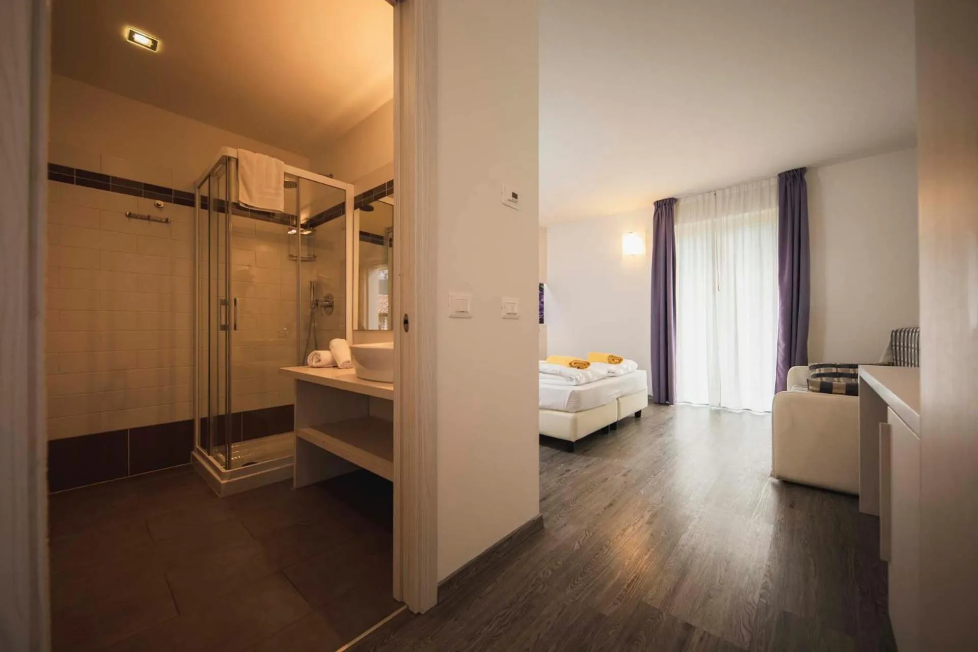 Photo of the whole room, Bed in Maso Agritur Santa Lucia