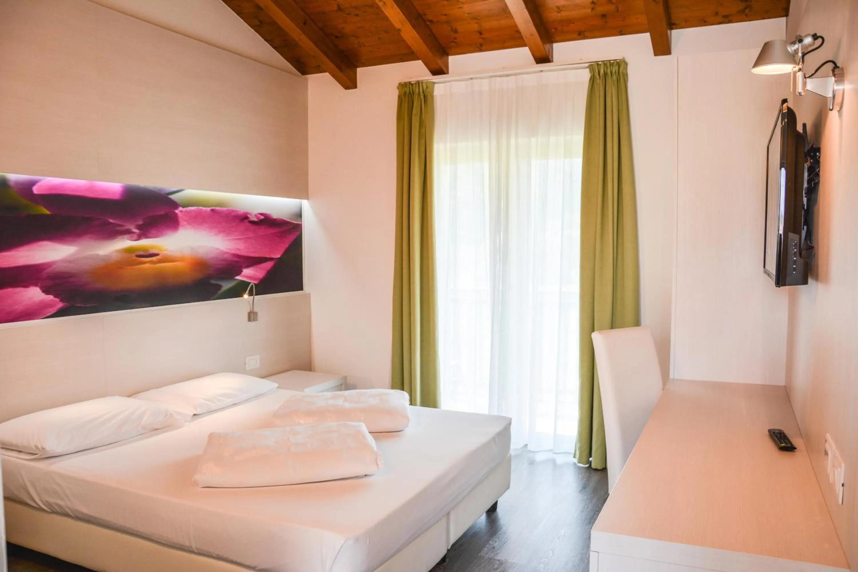 Bed in Maso Agritur Santa Lucia