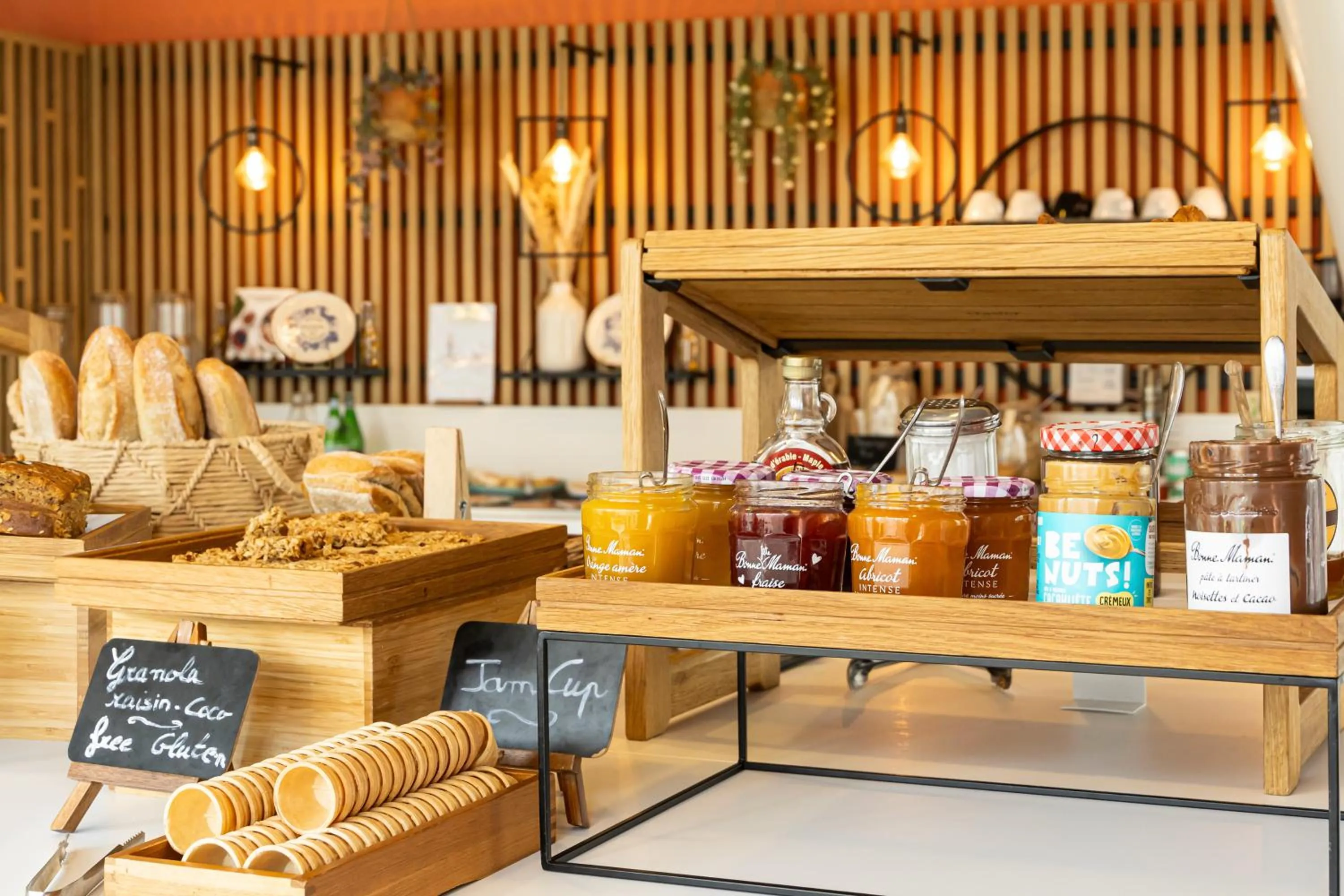 Breakfast in Novotel Suites Lille Europe