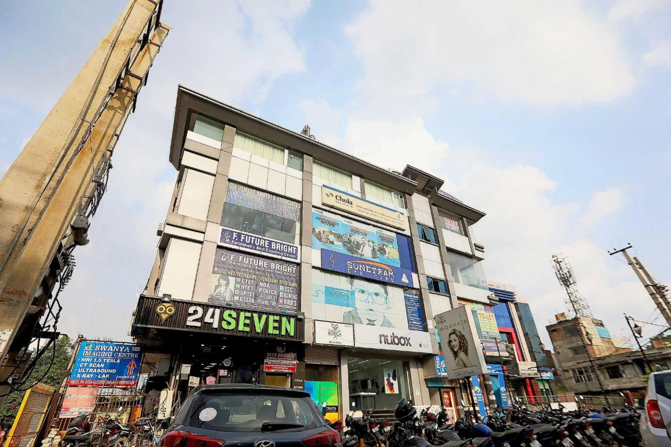 Facade/entrance in Hotel O City Residency