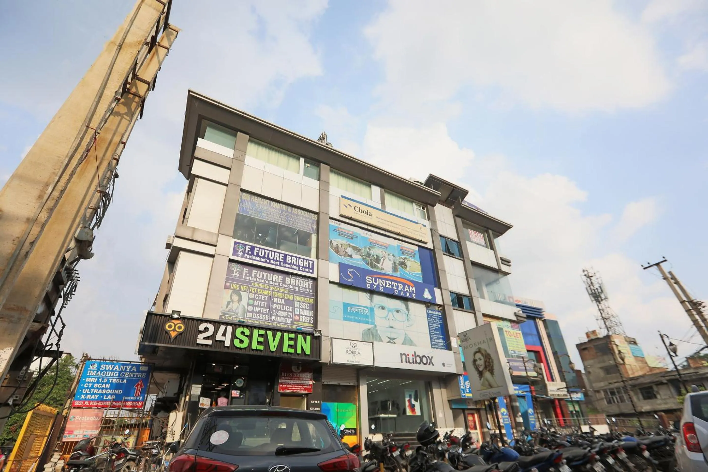 Facade/entrance in Hotel O City Residency