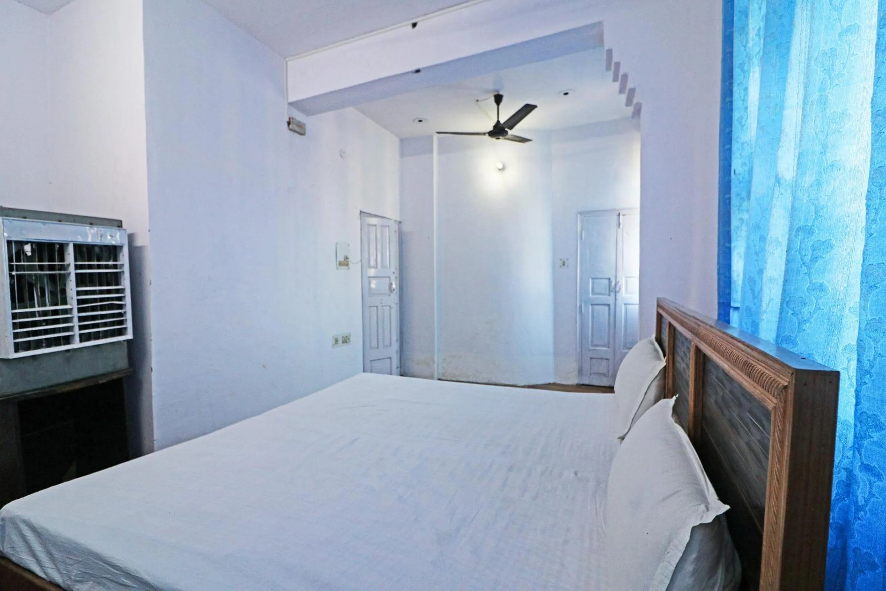 Bedroom, Bed in Hotel O Jyoti Palace