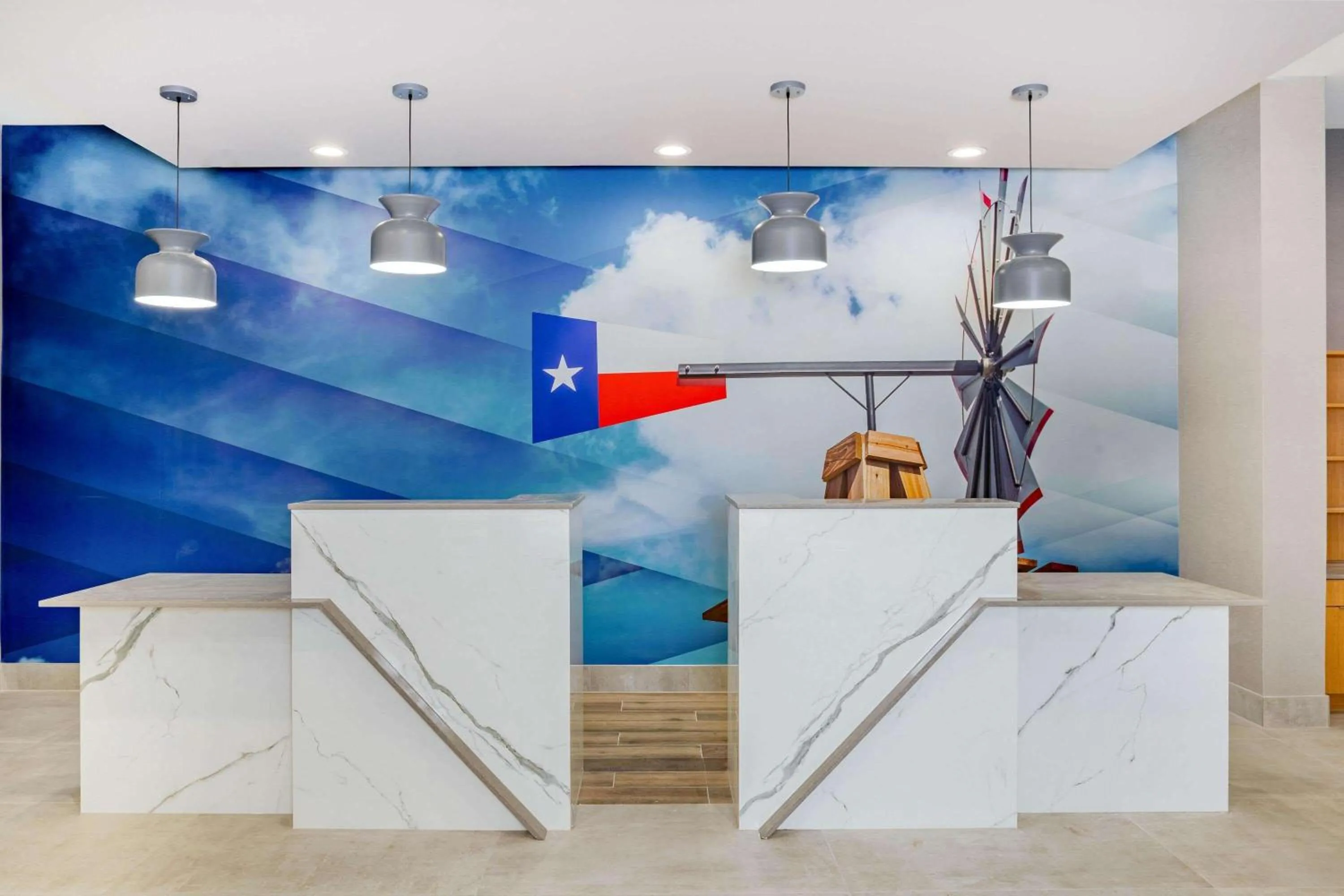 Lobby or reception in La Quinta Inn & Suites Katy-Mills by Wyndham Katy