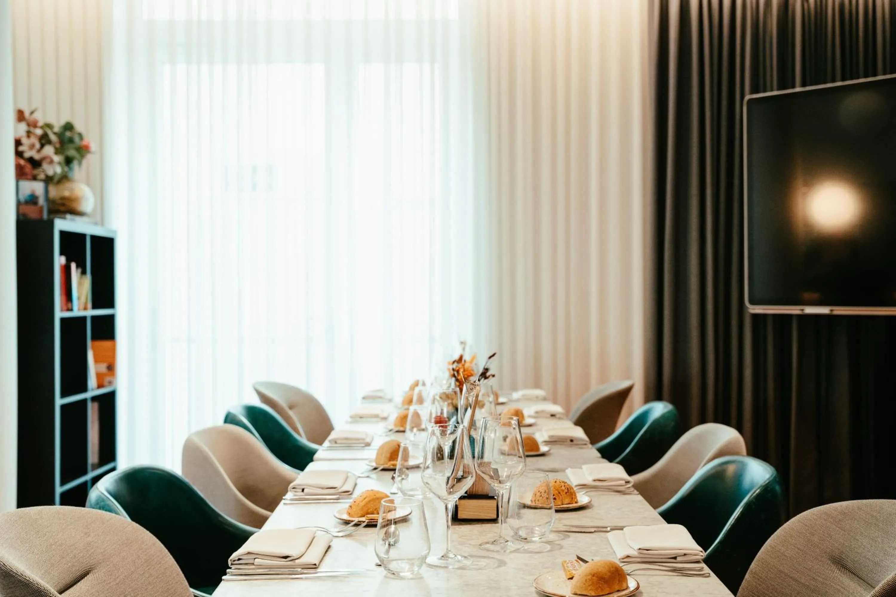Restaurant/places to eat in Residence Inn by Marriott Ghent