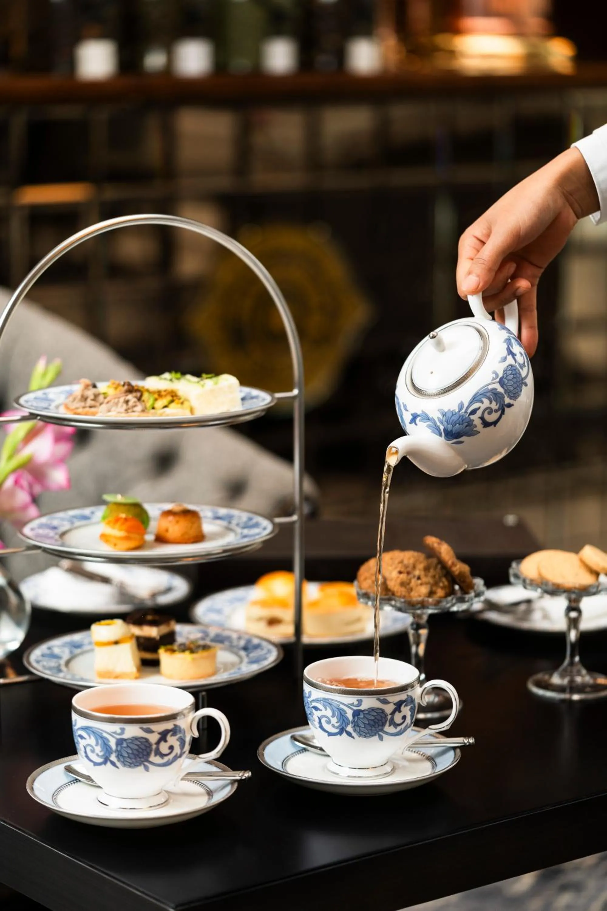 Lounge or bar in The Ritz-Carlton, Pune