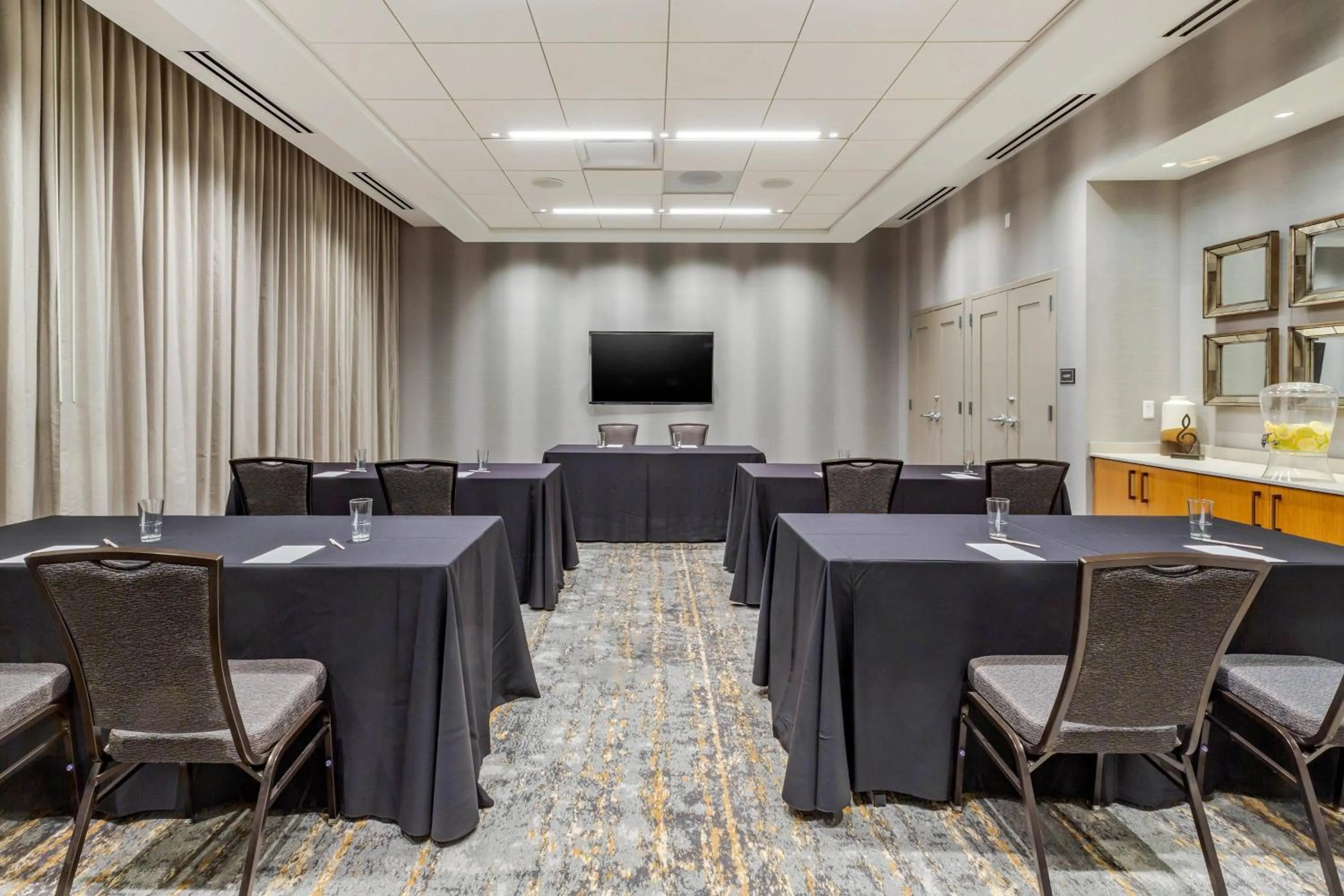 Meeting/conference room in Residence Inn Providence Downtown
