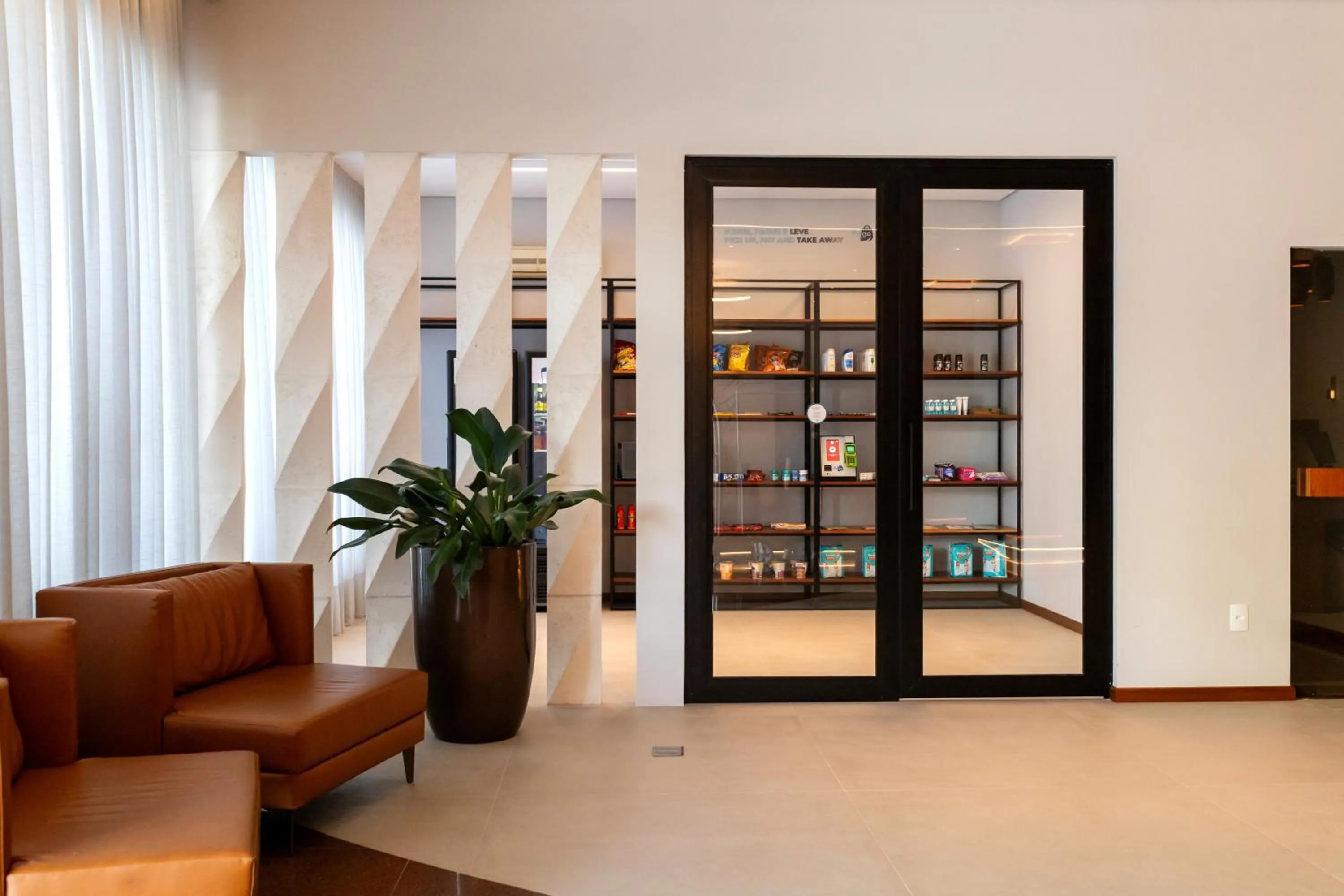 Lobby or reception in Monthez Hotel & Eventos