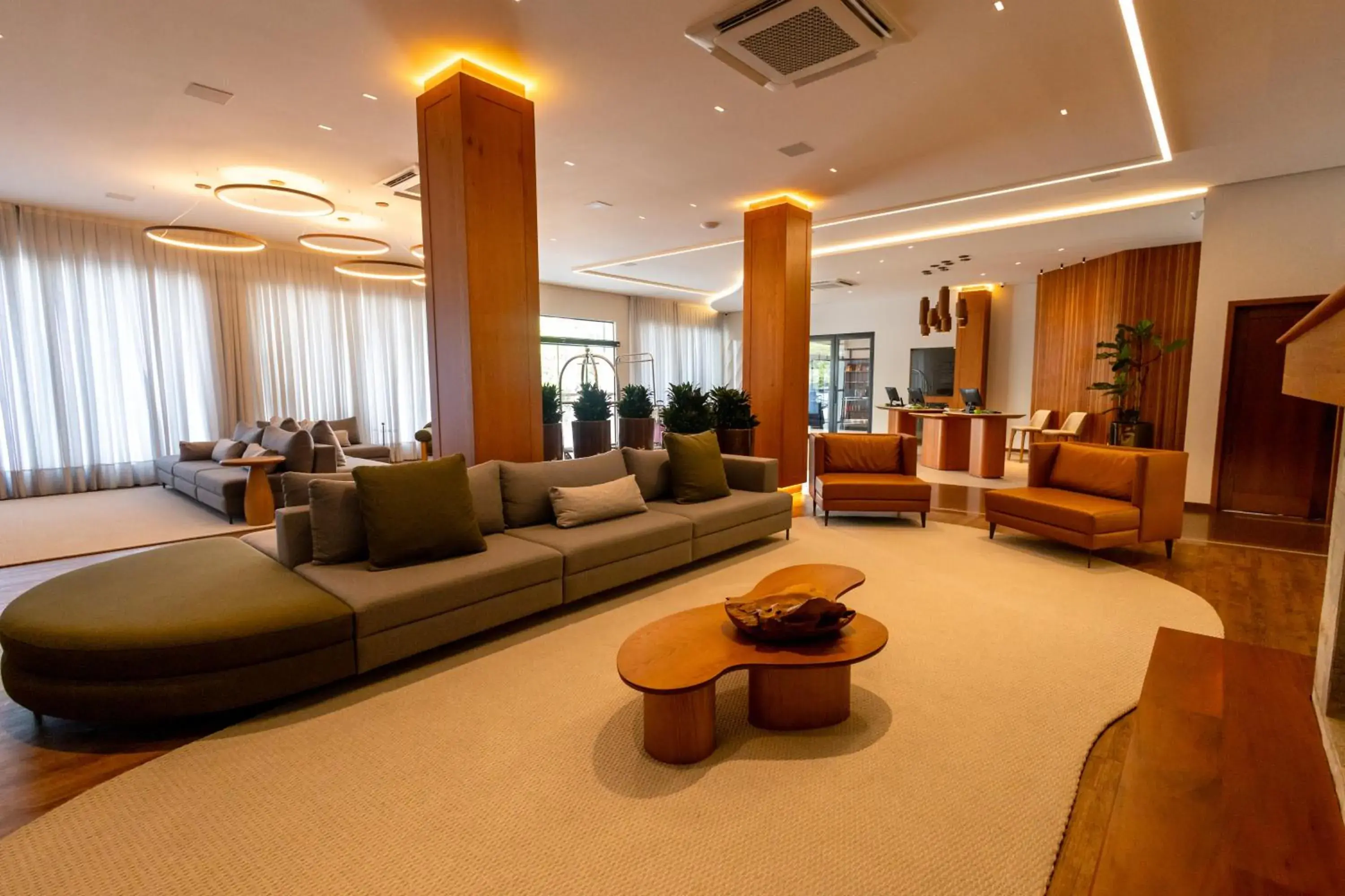 Lobby or reception in Monthez Hotel & Eventos Lobby or reception in Monthez Hotel & Eventos